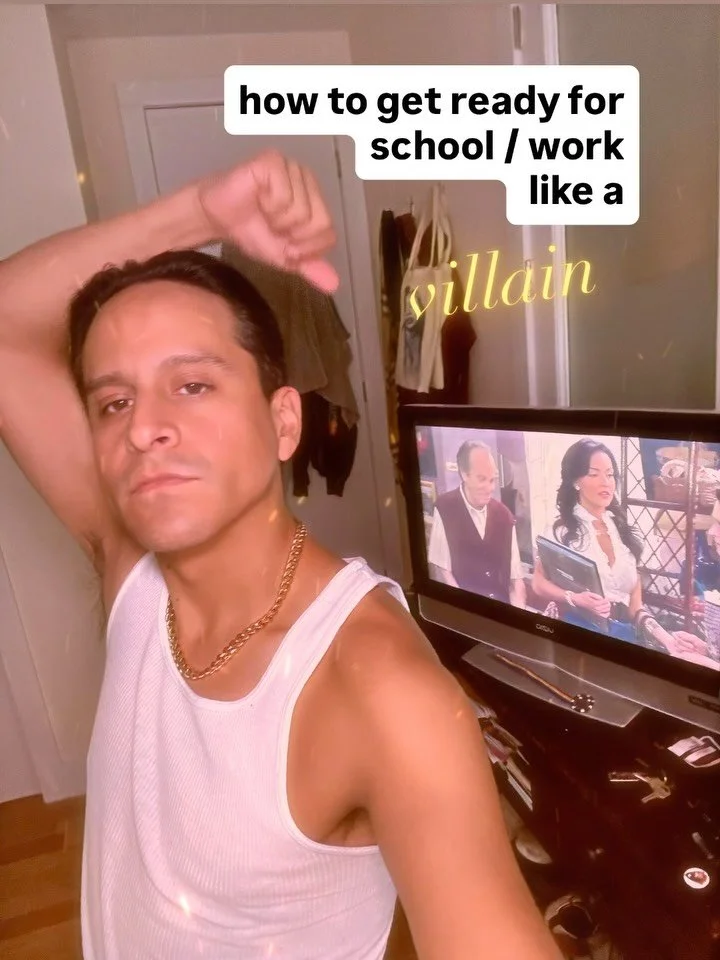 how to get ready for school/work like a villain 💻 

follow me for more villainous tips.

#nyc #gay #comedy #howto #latinos #telenovela #explore