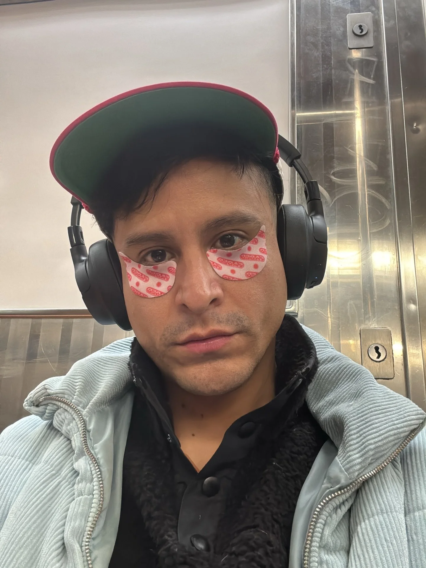 first post or 2026 eyes mask in train on my way to my joes pub show tonite if that ain&rsquo;t hollywood i dunno what is &macr;\_(ツ)_/&macr;

#nyc