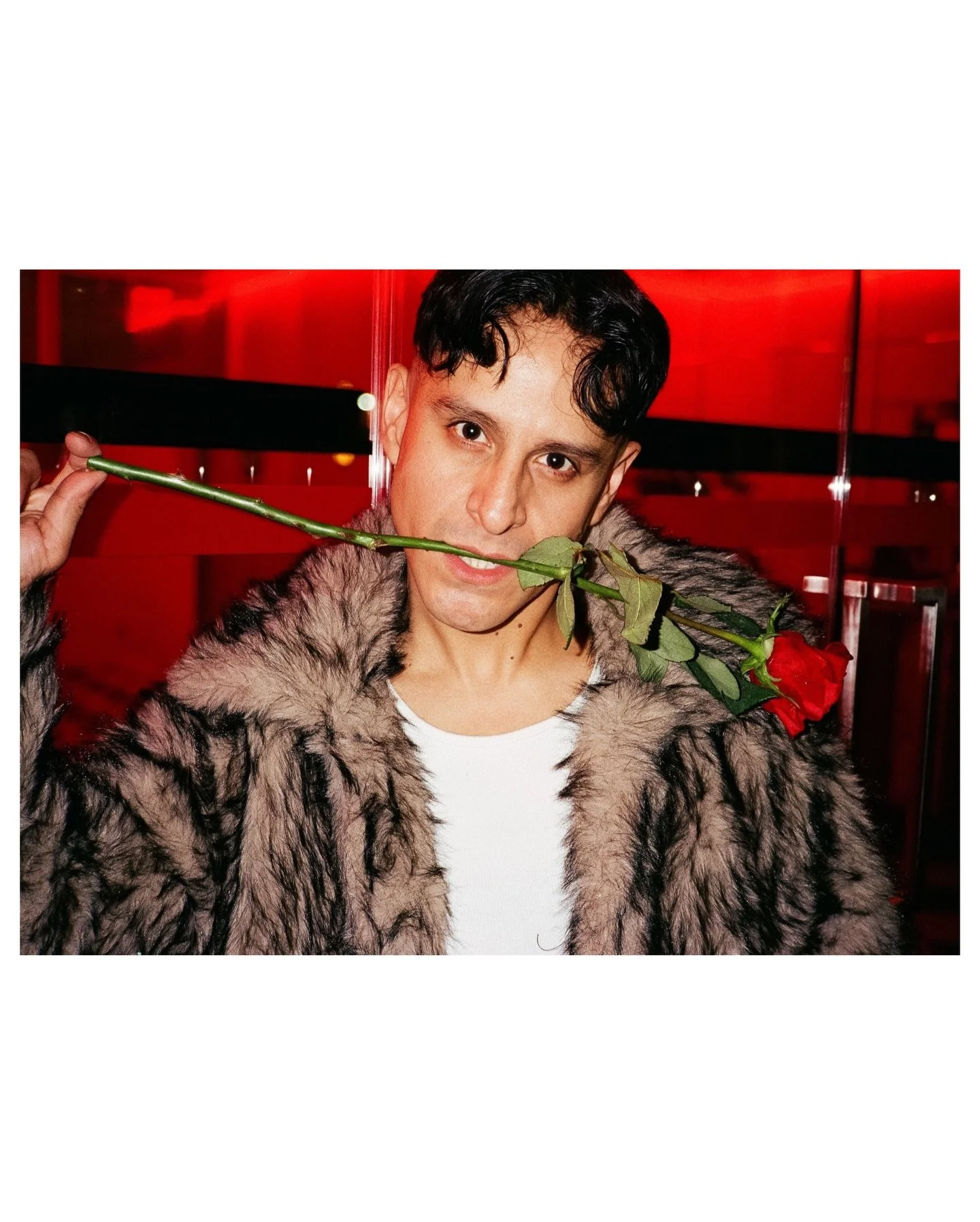 The Contax T2 35mm with @enemypixels 

#35mm #nyc #actor #photography