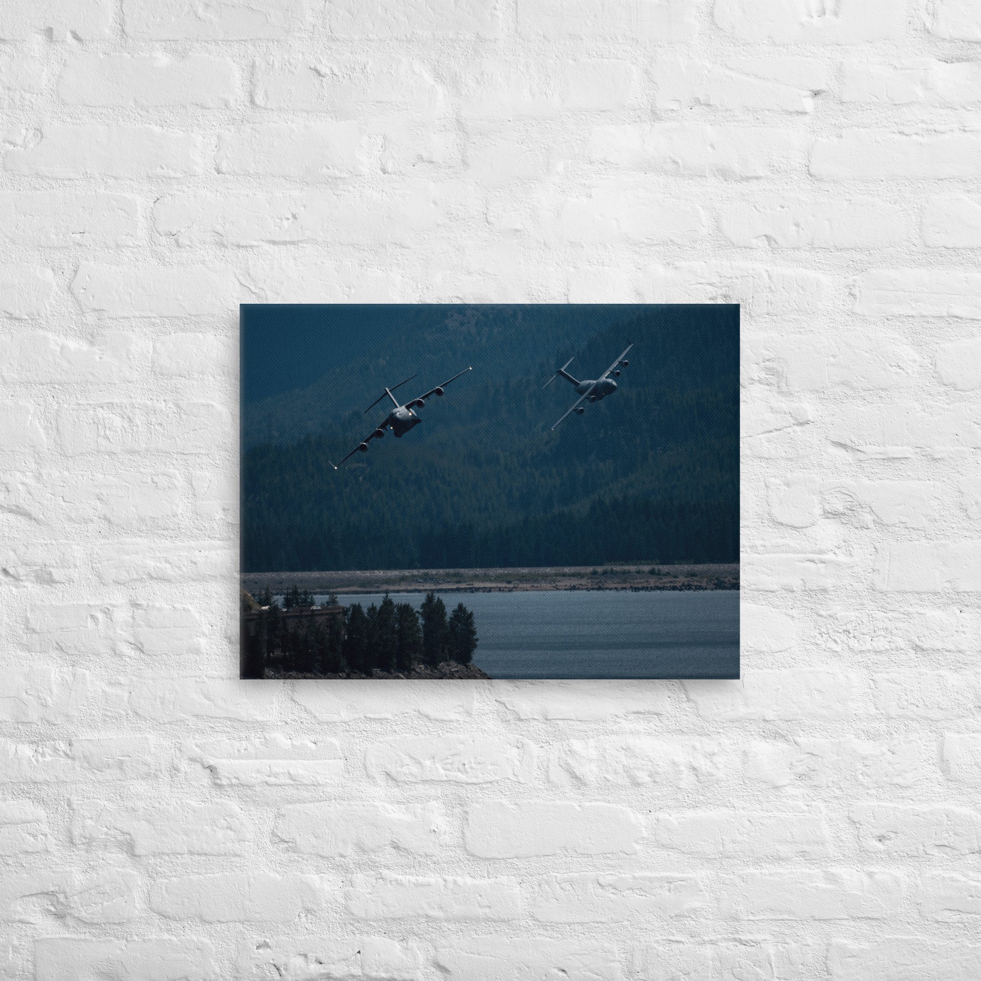 canvas-(in)-18x24-front-656bd73cd0838.jpg