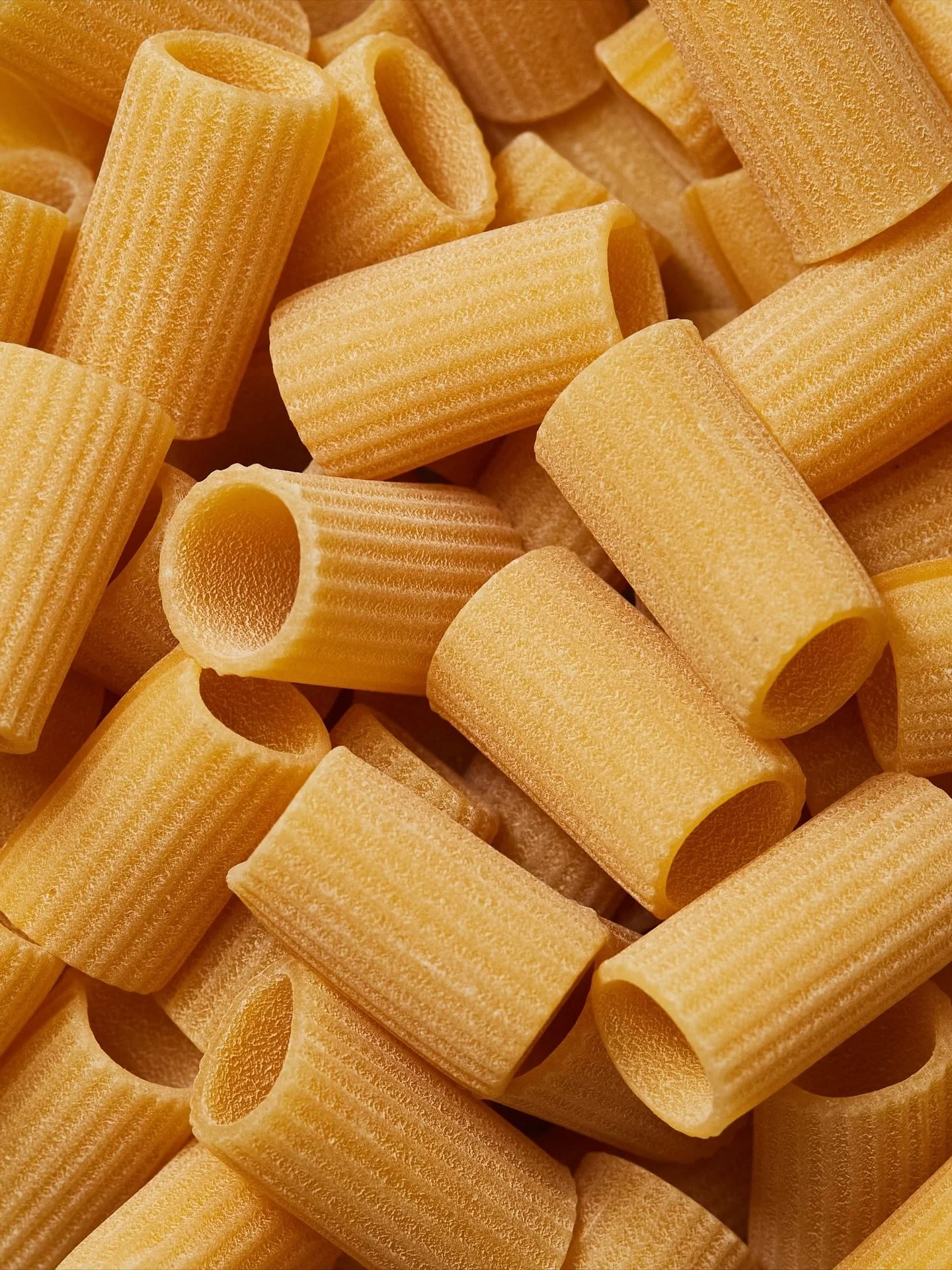 Getting to run around to 10 restaurants in the Chicagoland area to see how they were cooking up @barillaus Al Bronzo pasta for @ediblechicago was my kind of marathon: not so much running but plenty of carbo-loading. A few favorites from the piece, wh