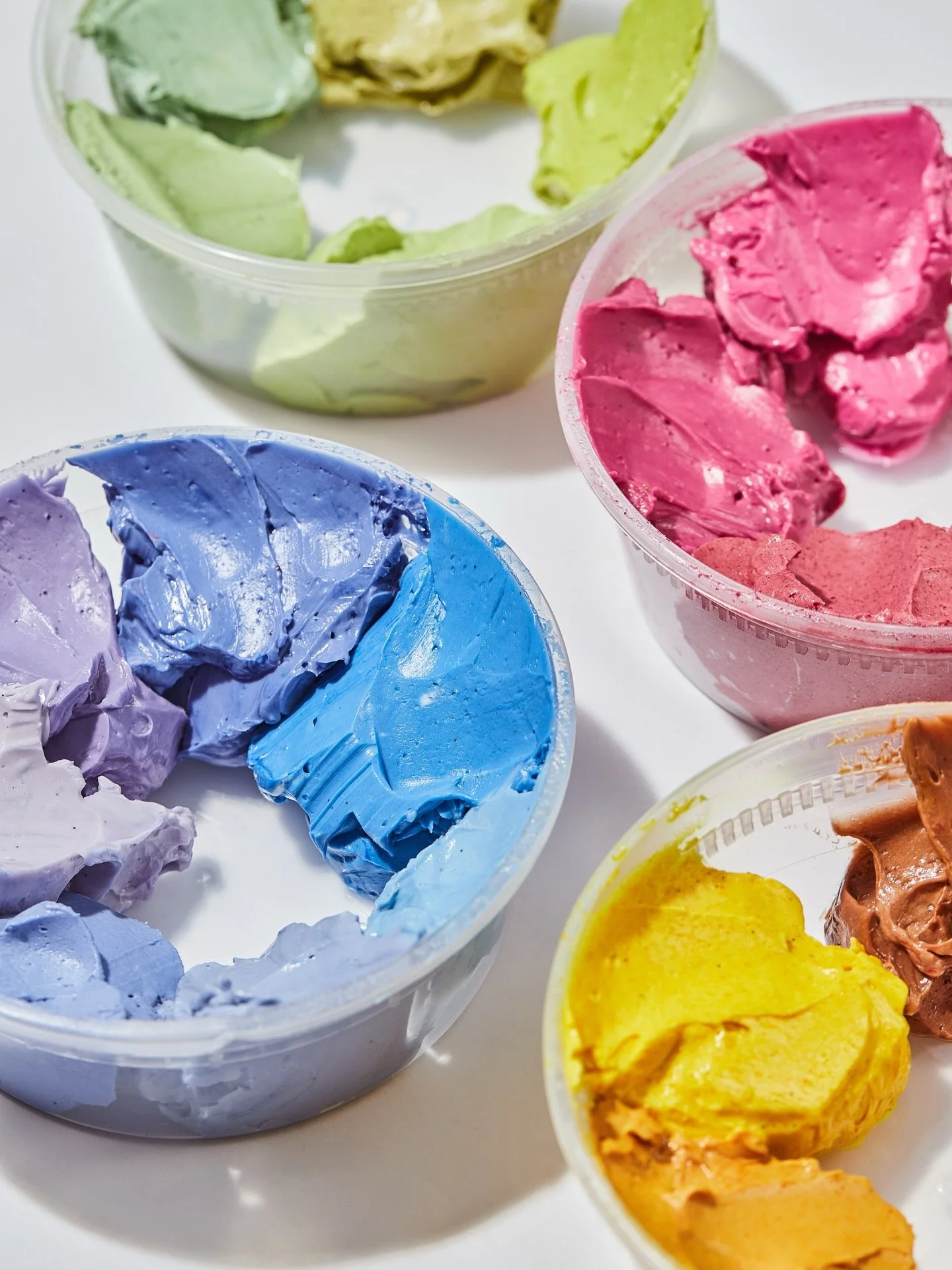 Feeling extremely excited about diving into a new year of colors and textures and lighting and all of the things I love about food photography. These shots are from Earth Tones, the zine that launched @kitchensinkstudios! We only have 7 left, so go s