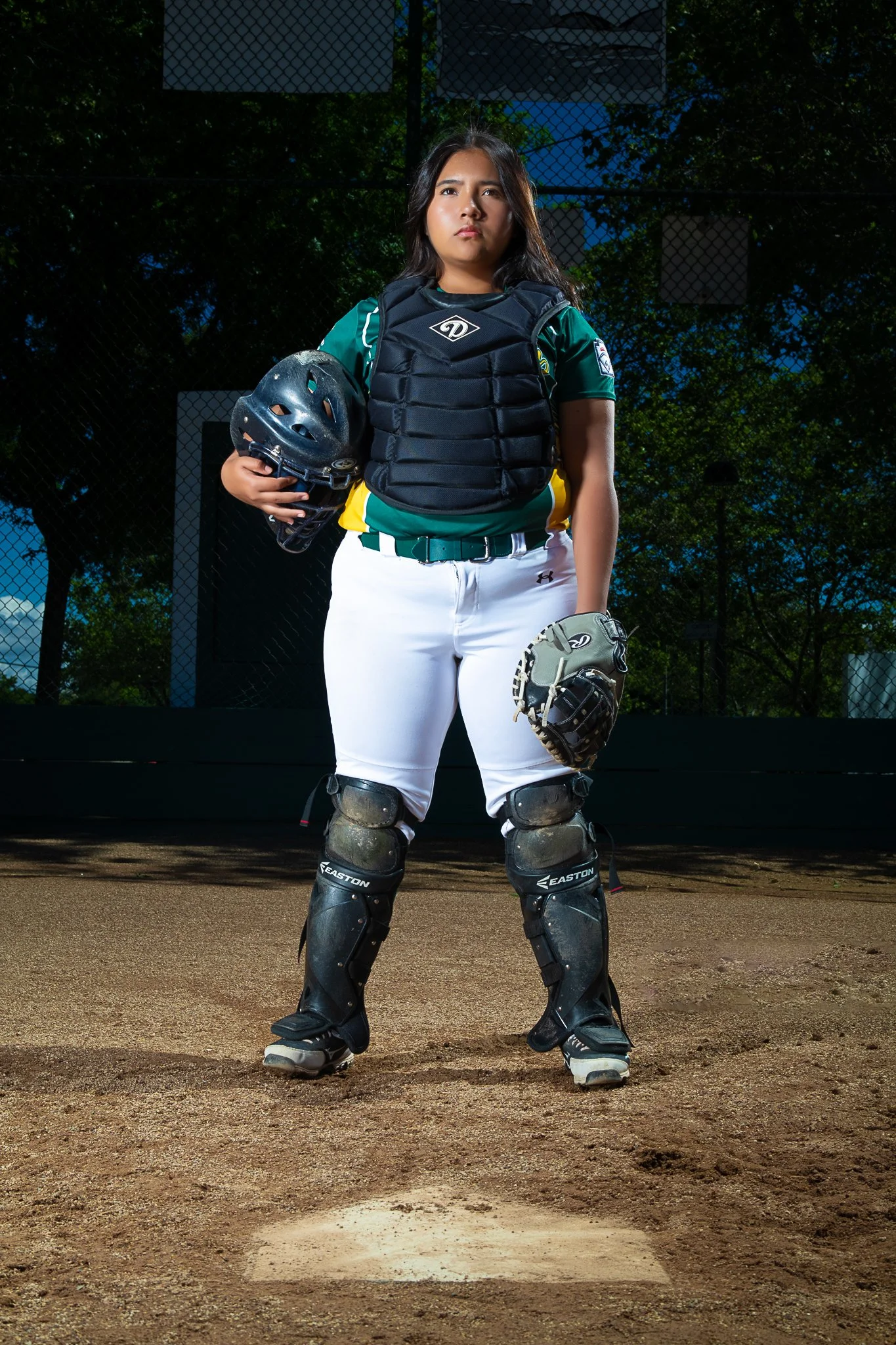 Softball Portraits-1779- PRINT.jpg