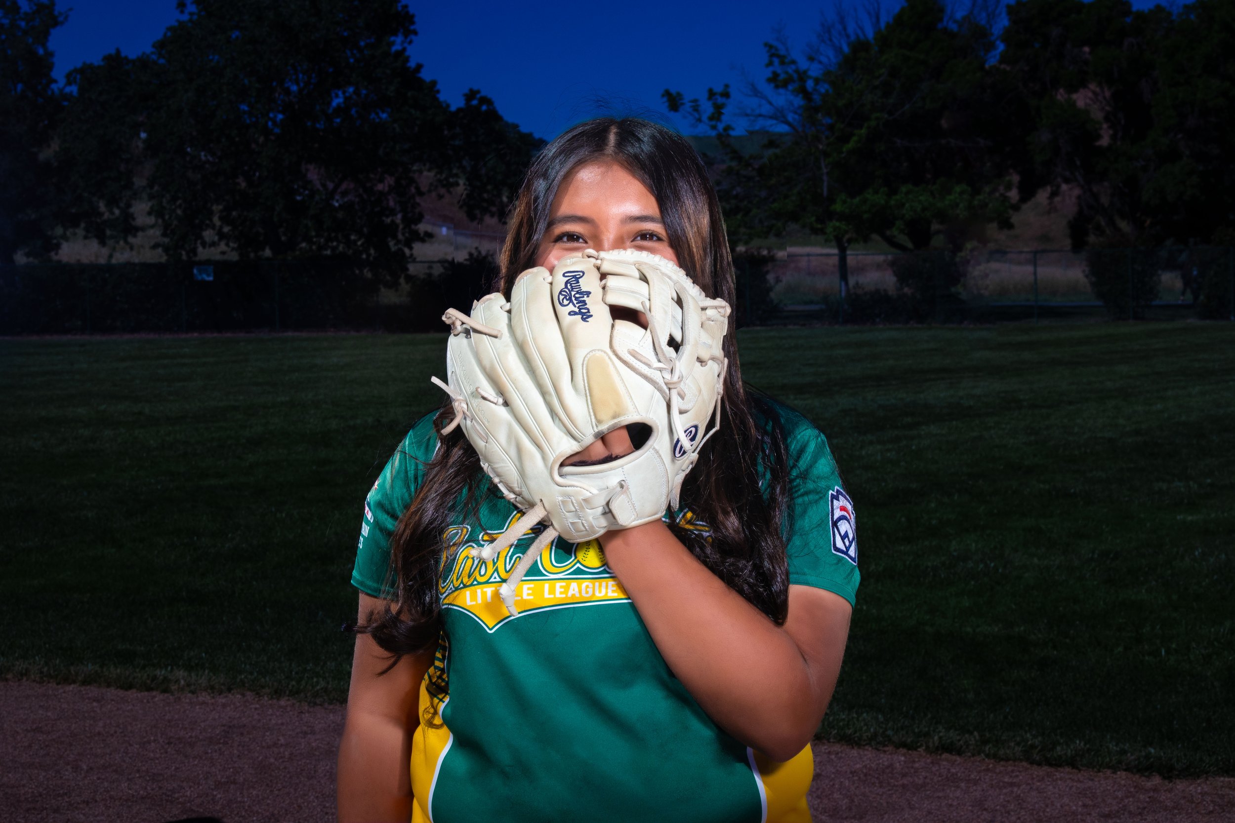 Softball Portraits-1543- PRINT.jpg