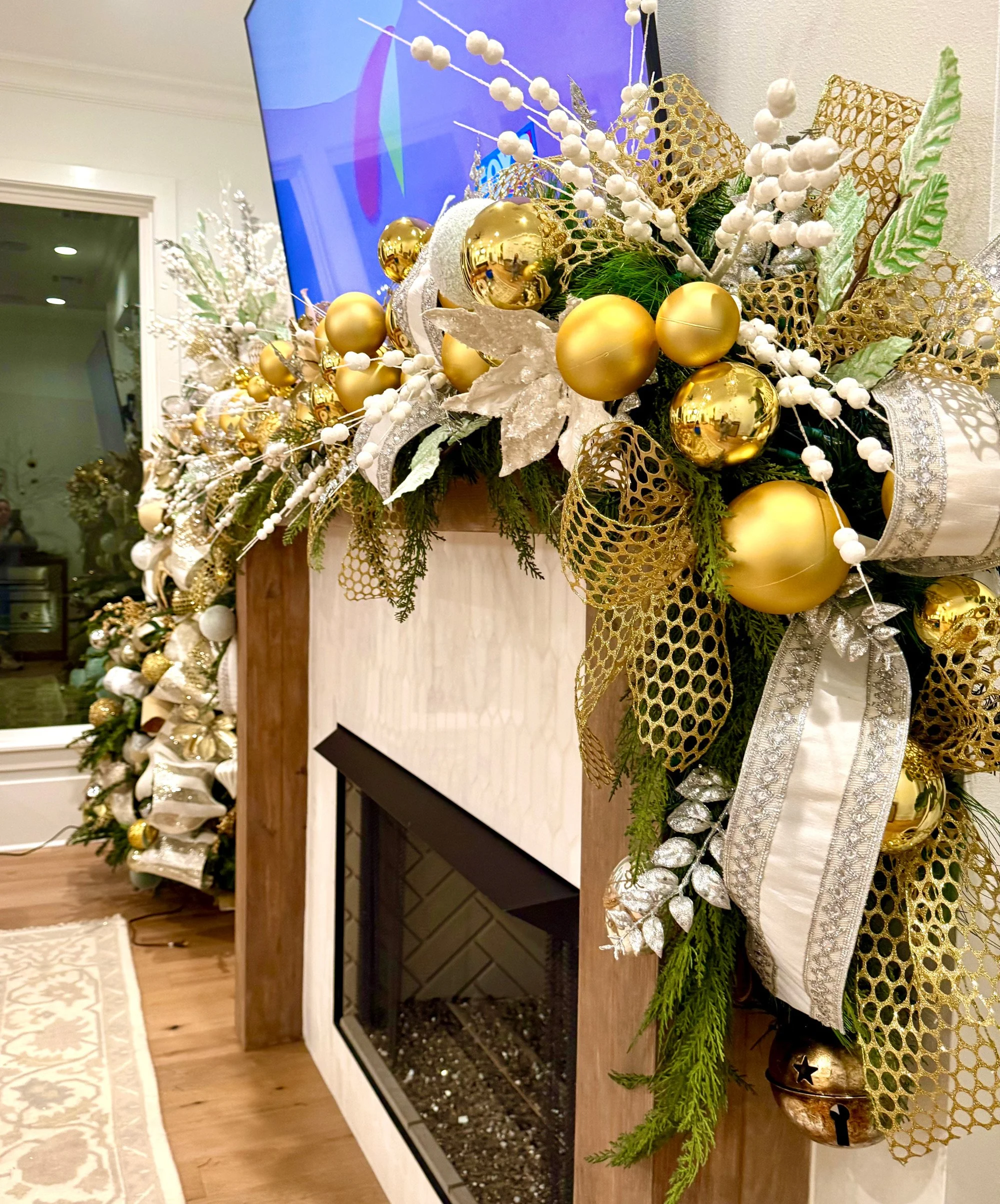 Mantel-and-Tree.JPEG
