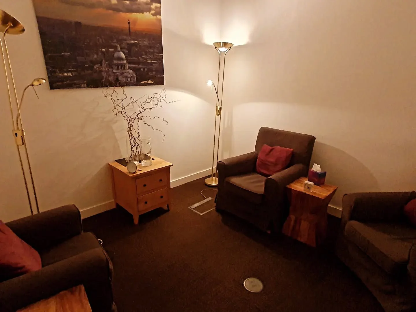 Started offering therapy at my lovely therapy room at #onecanadasquare today!