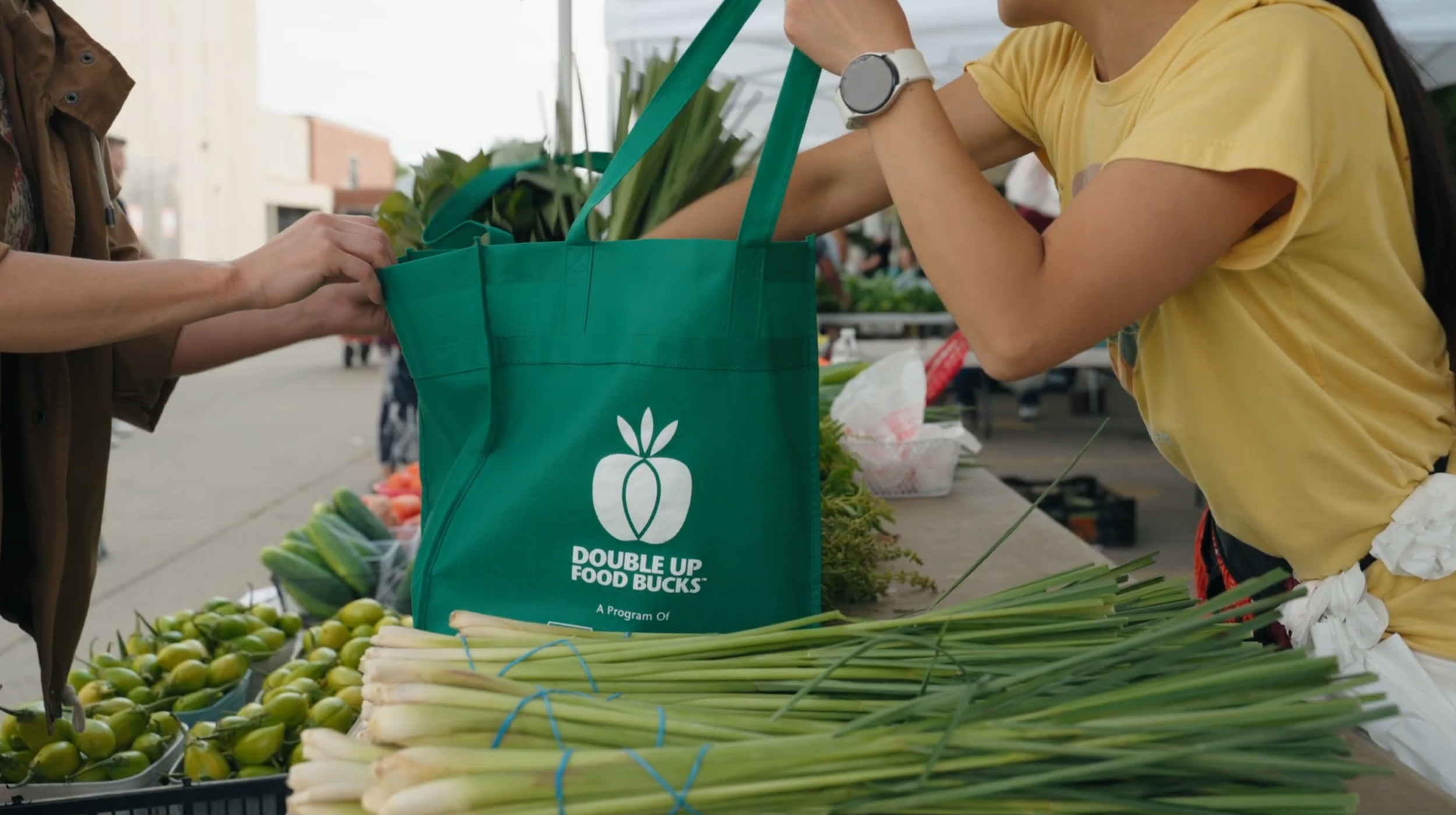 Iowa Healthiest State Initiative Distributes Nearly $100,000 to Double Up Food Bucks Users as Food Insecurity Peaks