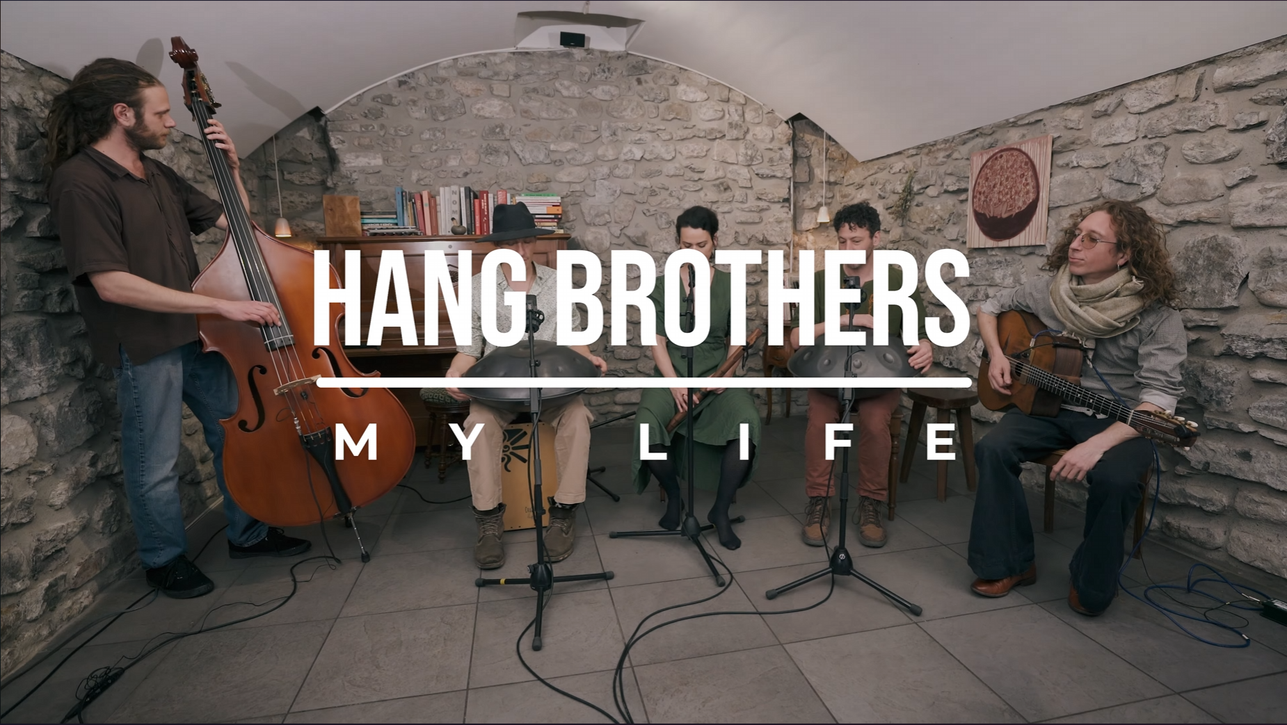 Tapis Volant - Hang Brothers (Music Video) (copie)