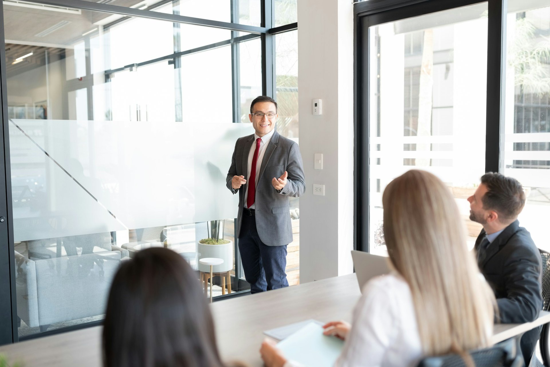 Leadership Through Self-Reflection: A Step-by-Step Guide