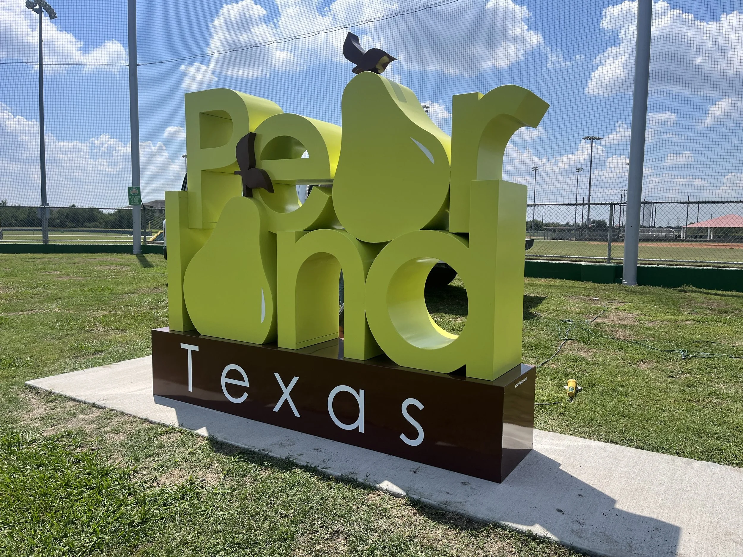 PEARLAND’S PICTURE POINT