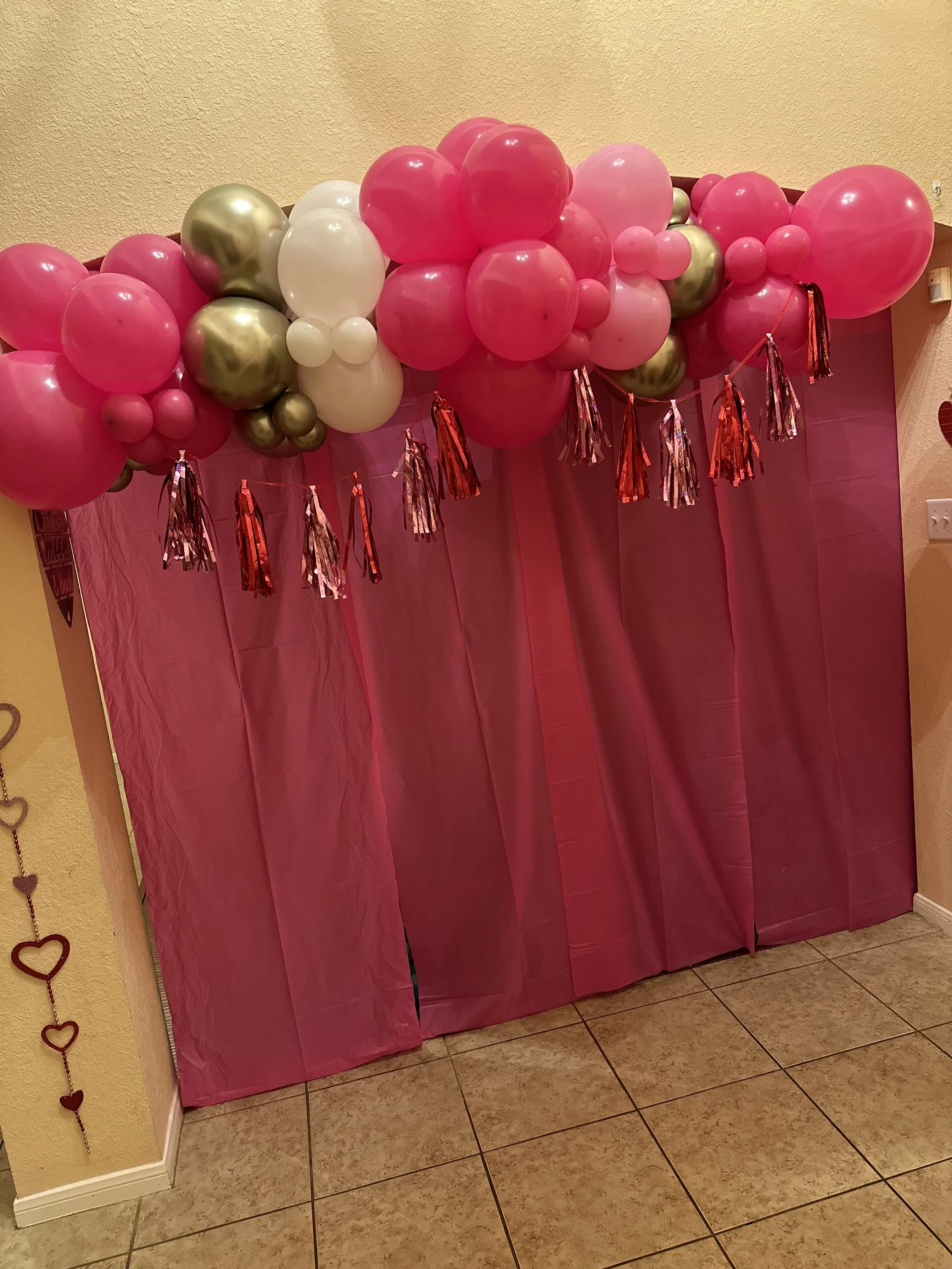 Galentine GrabnGo.jpg