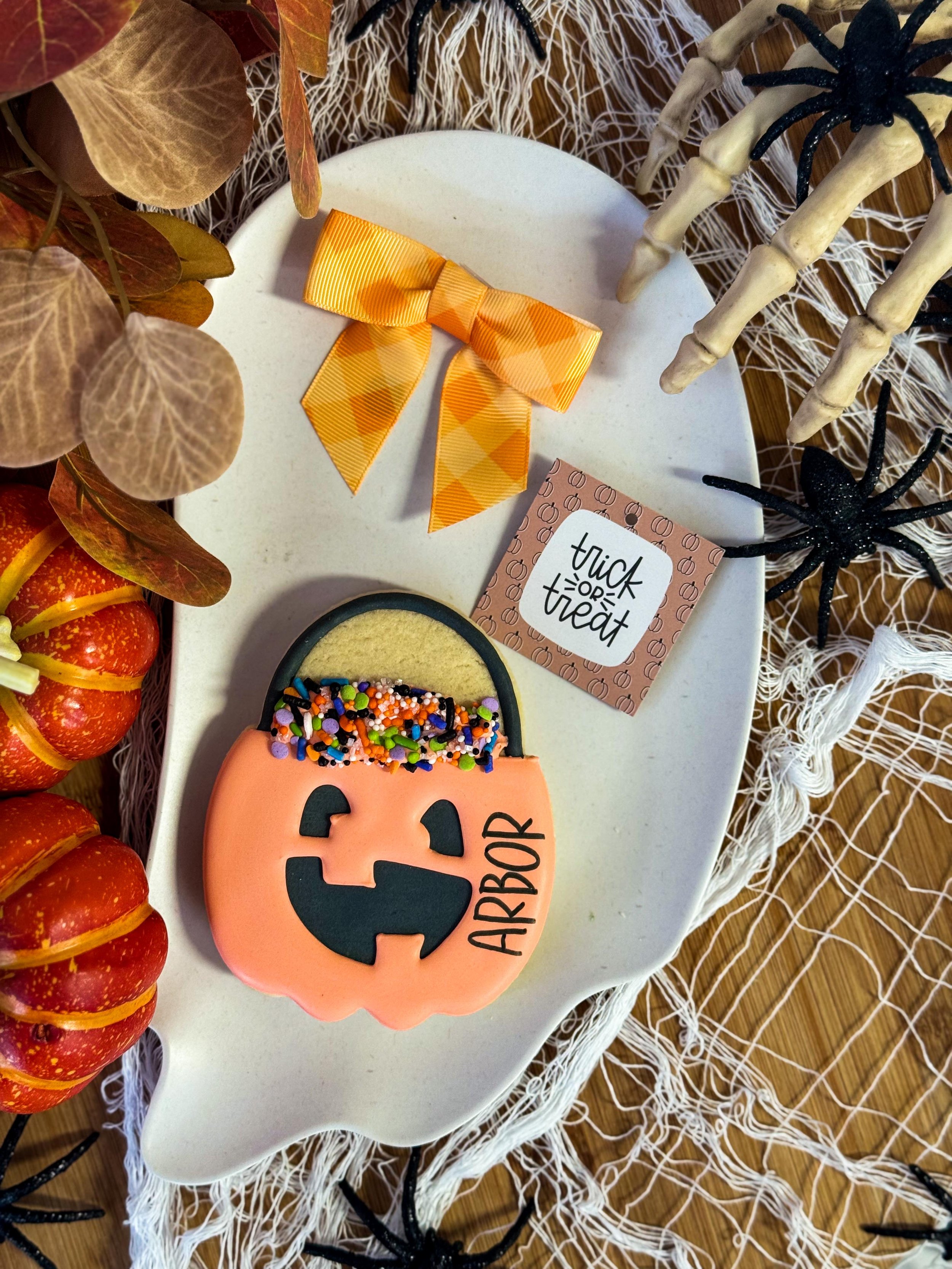 PERSONALIZED PUMPKIN CANDY BUCKET