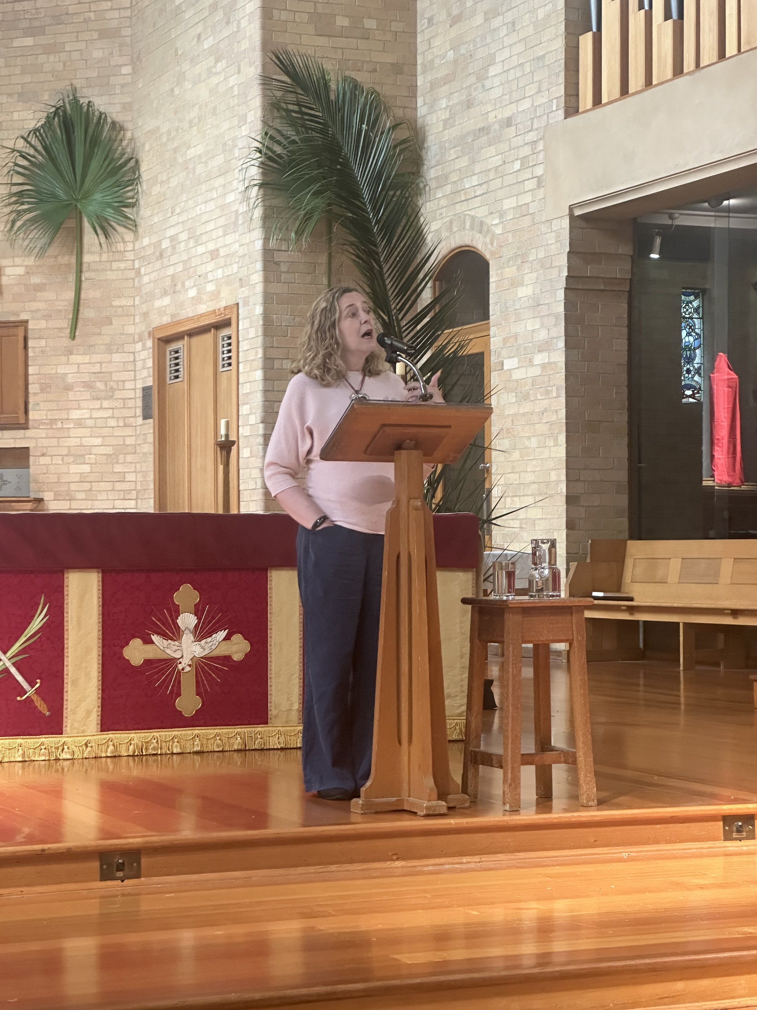 Reading the Bible imaginatively