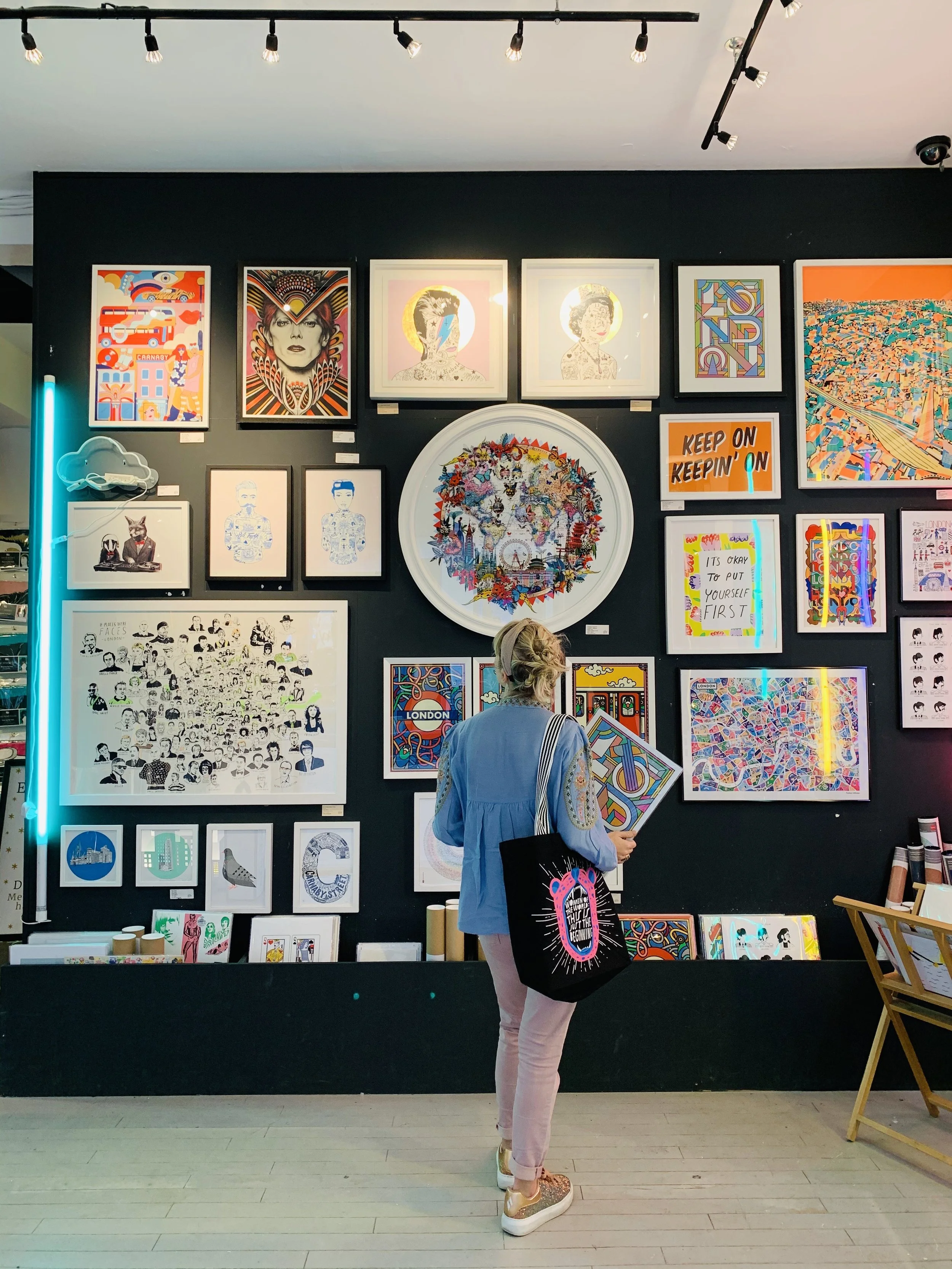 Art wall Carnaby.JPG