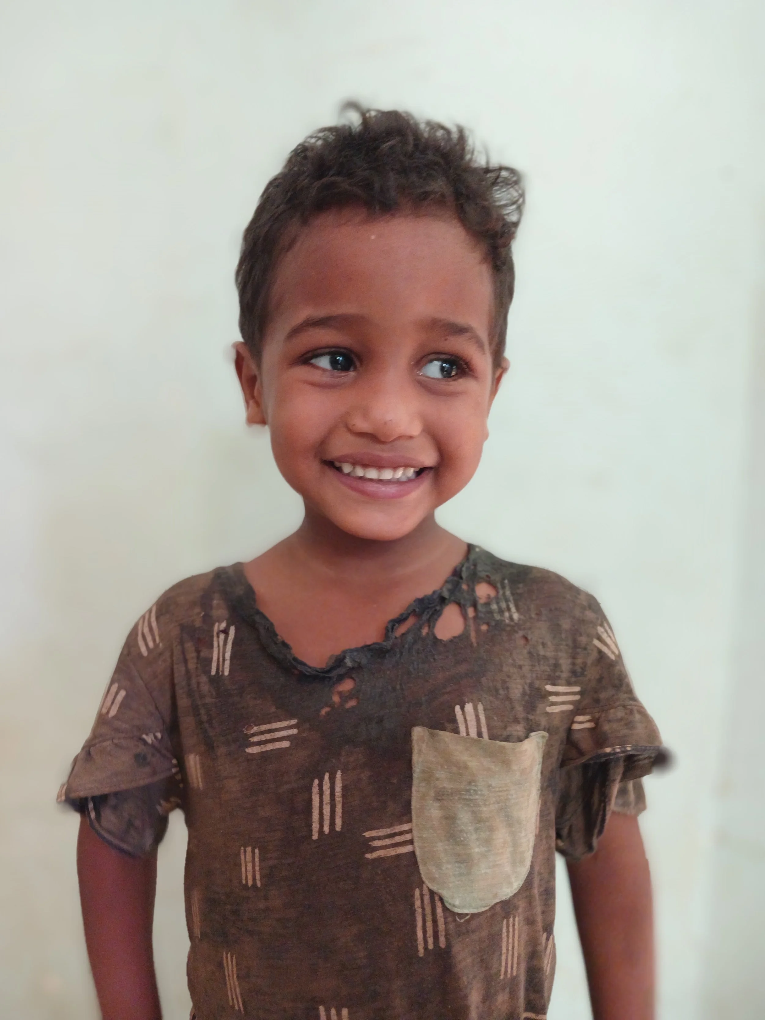 Bereket | Age 3 | He lives with his mother, two brothers and one sister. 