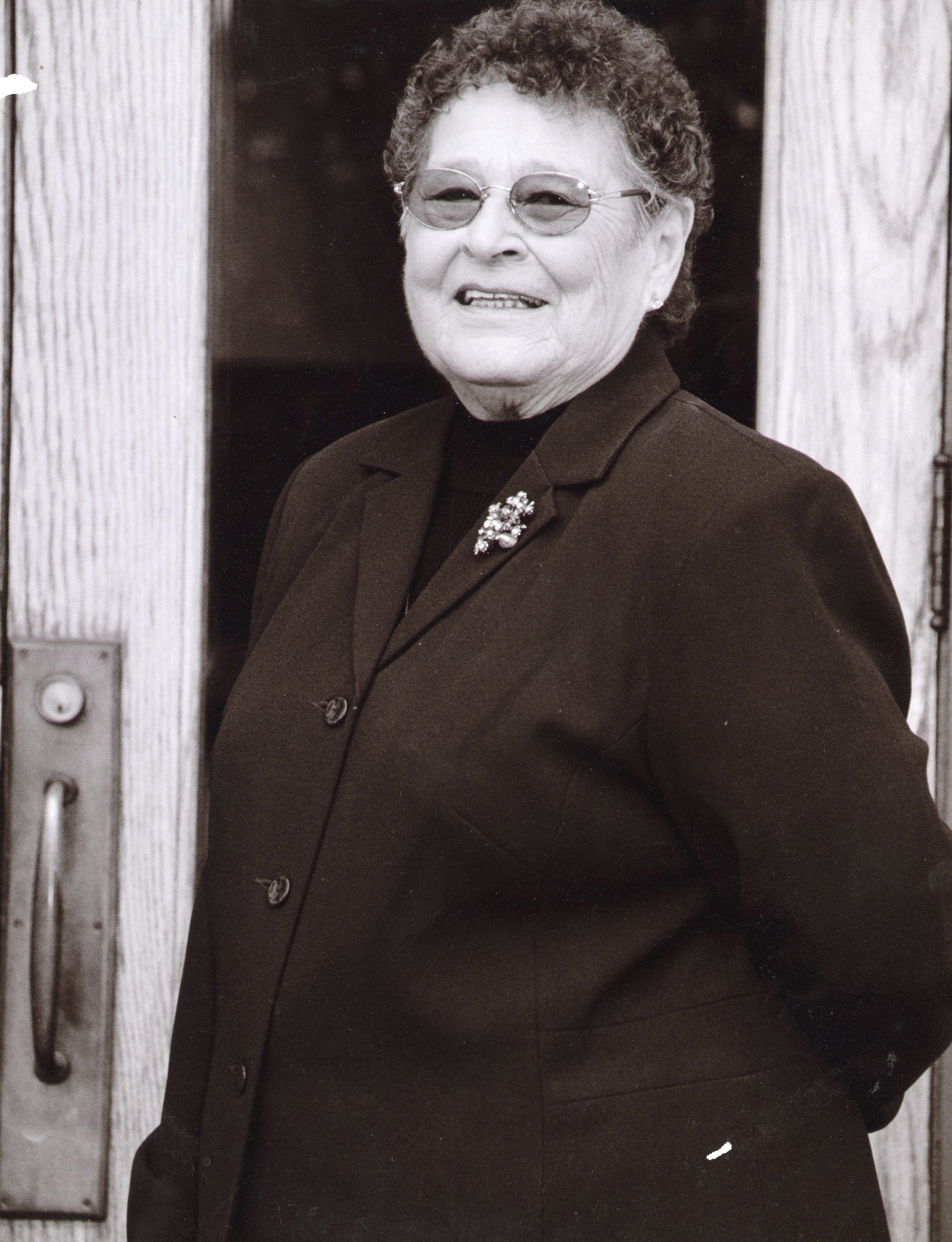 GLADYS DORIOT.jpg