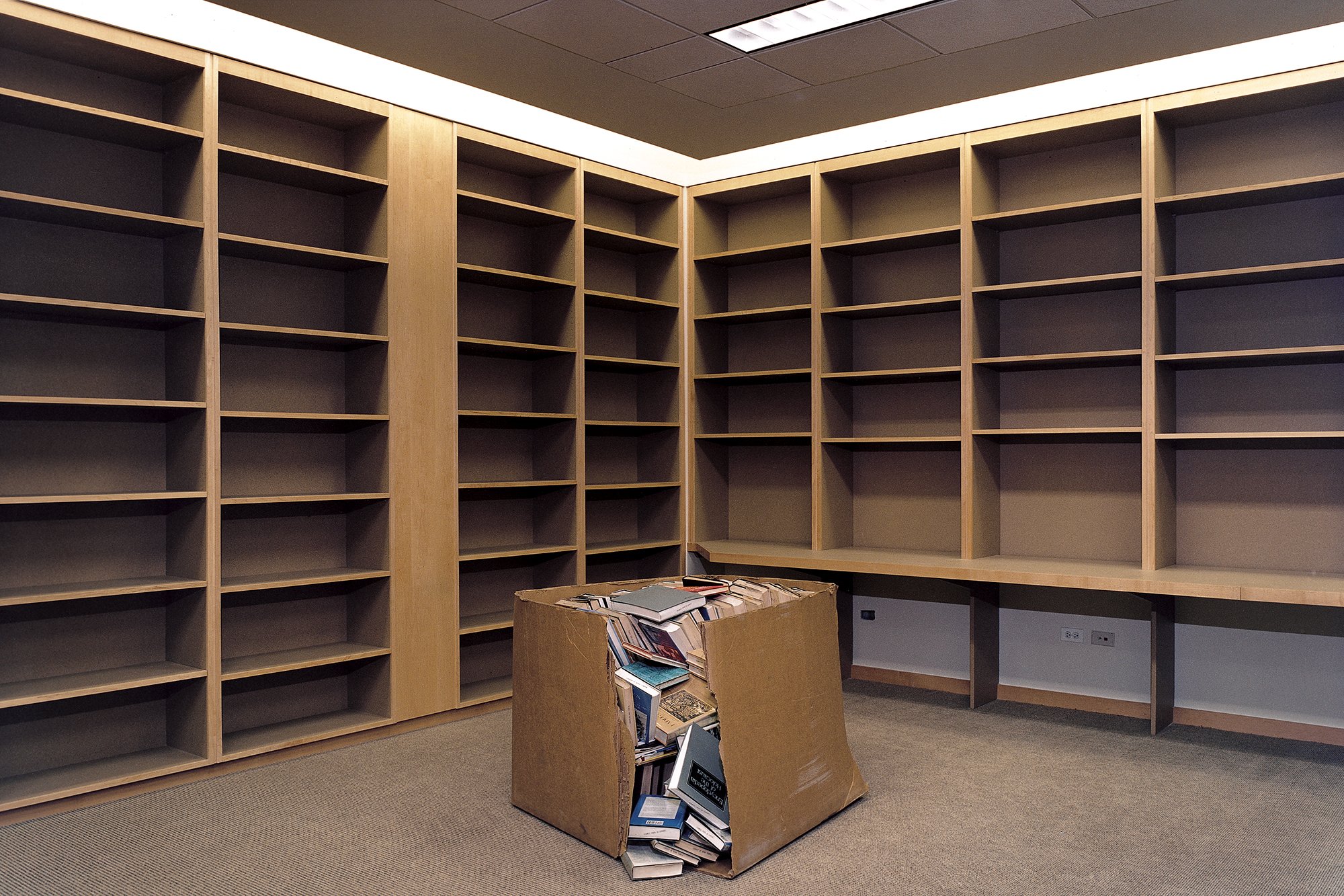  Moving in, Library, Temple Sinai. 1997. 