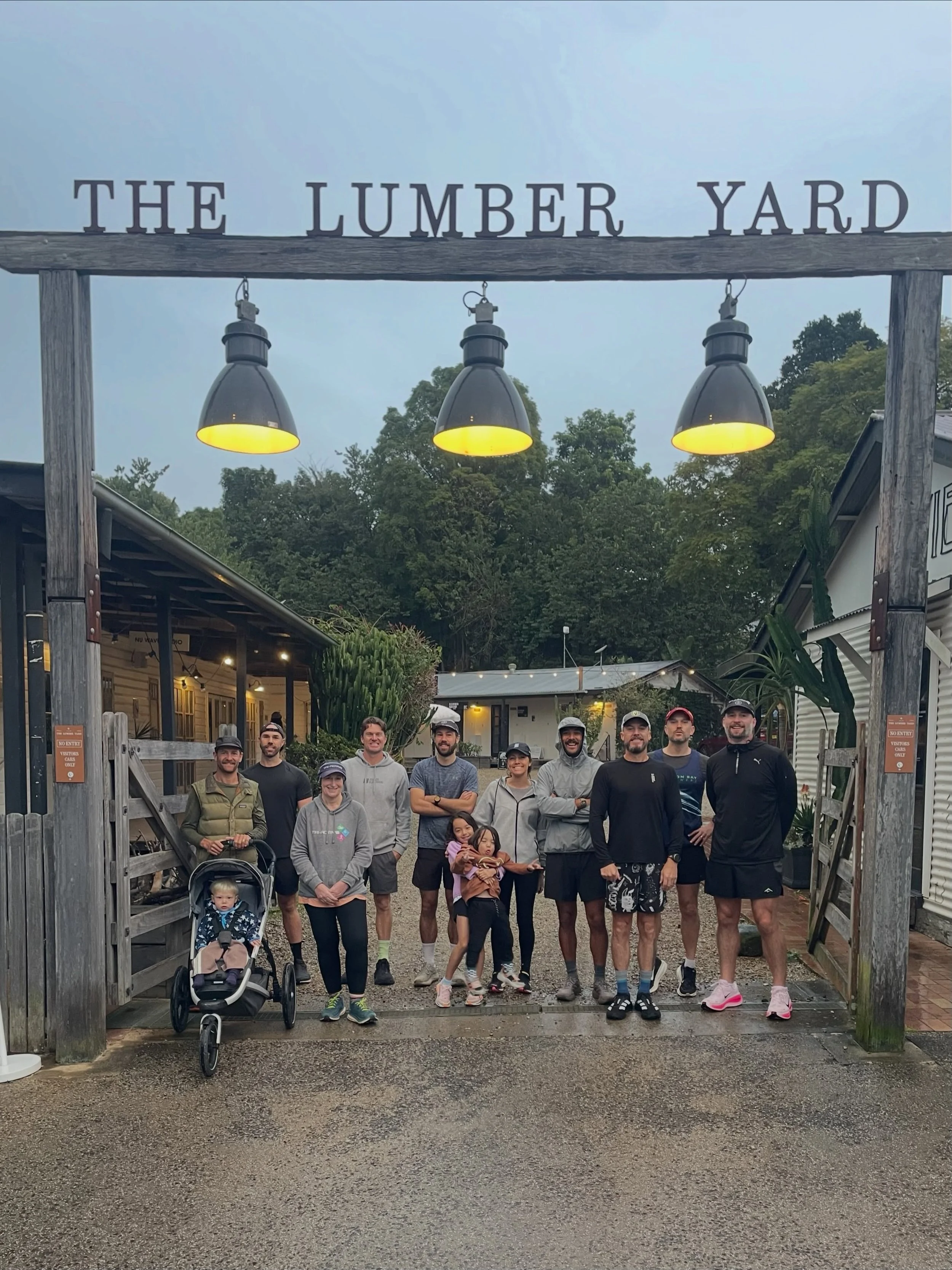 Well done to Graham, Arthur, Jase, Kara, Dan, Dan, Eve, Joey, Kate, Tom, Adrian, James, George, EJ, Michael and Maxy for taking on the cold weather this morning. Yew!

Kudos to Kara, Kate, Eve and Joey for coming on a first run with us, promise I wil