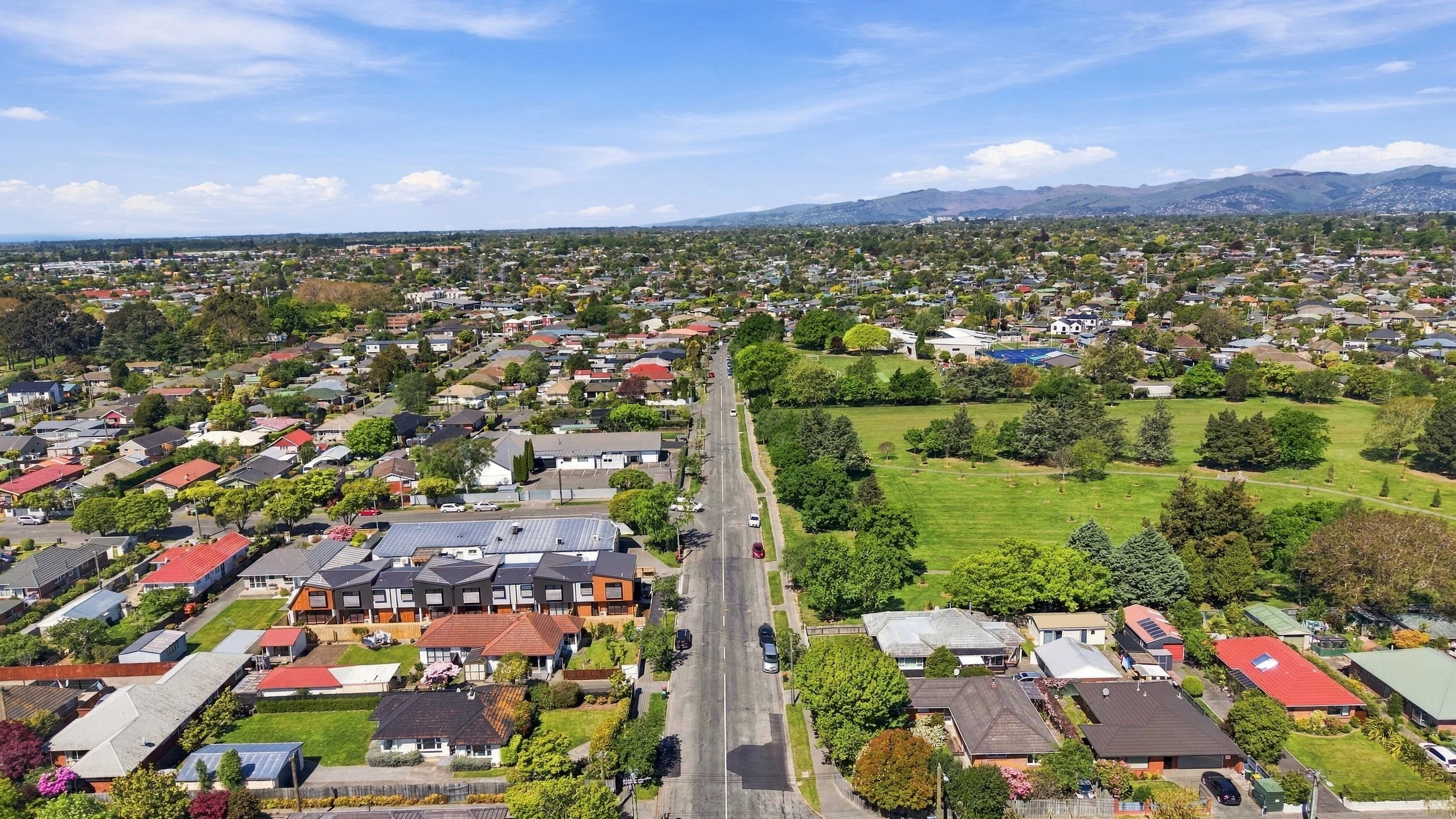 DJI202610231440110579D.jpg