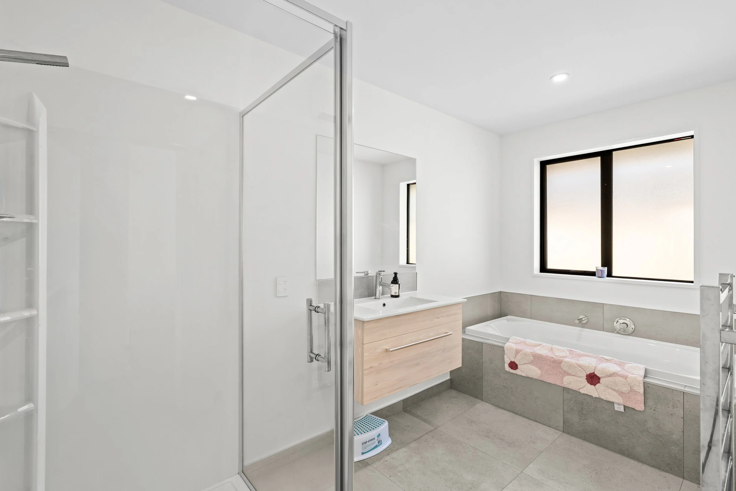 14 Lovelock Avenue-8.jpg