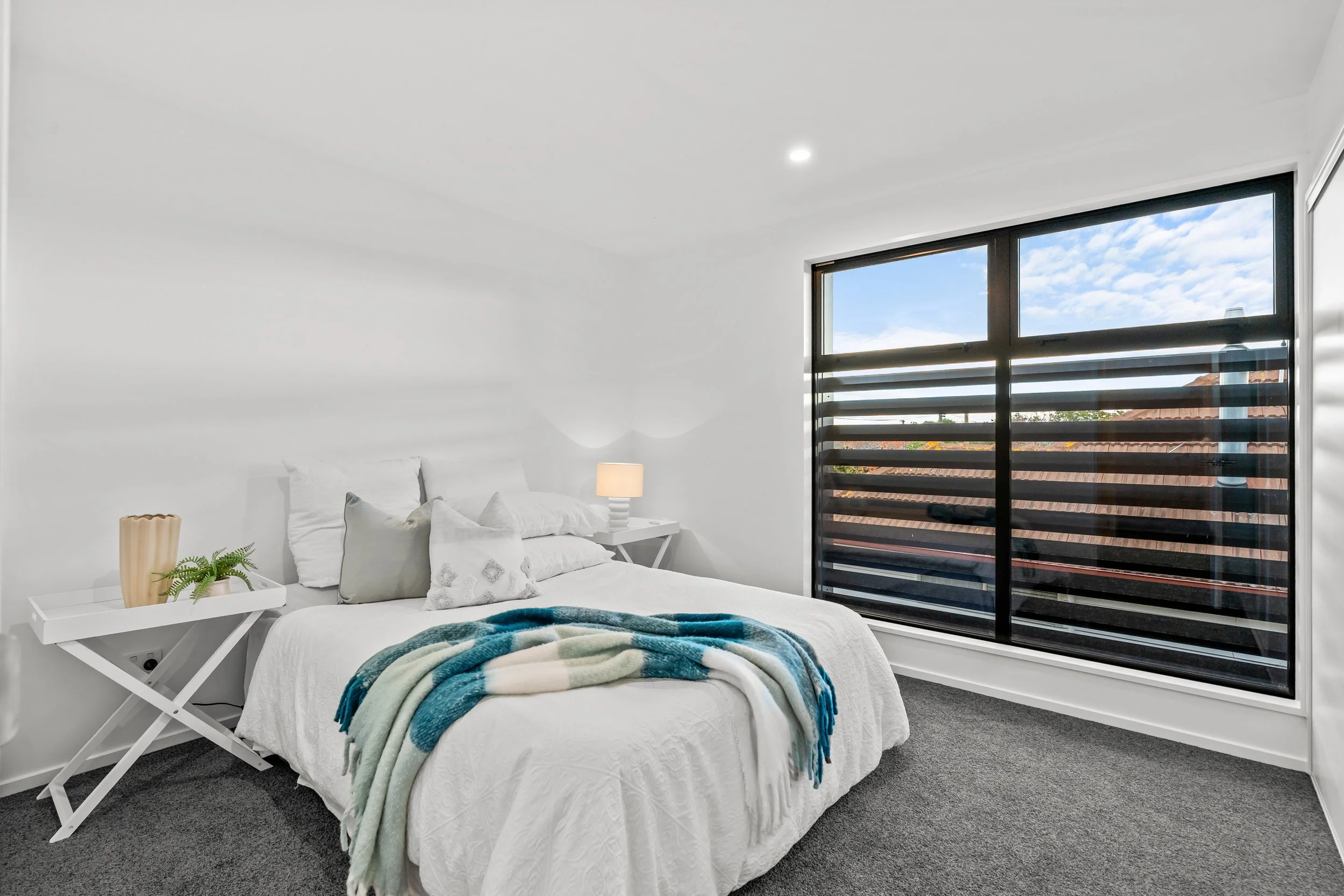2-70 Isleworth Road-11.jpg