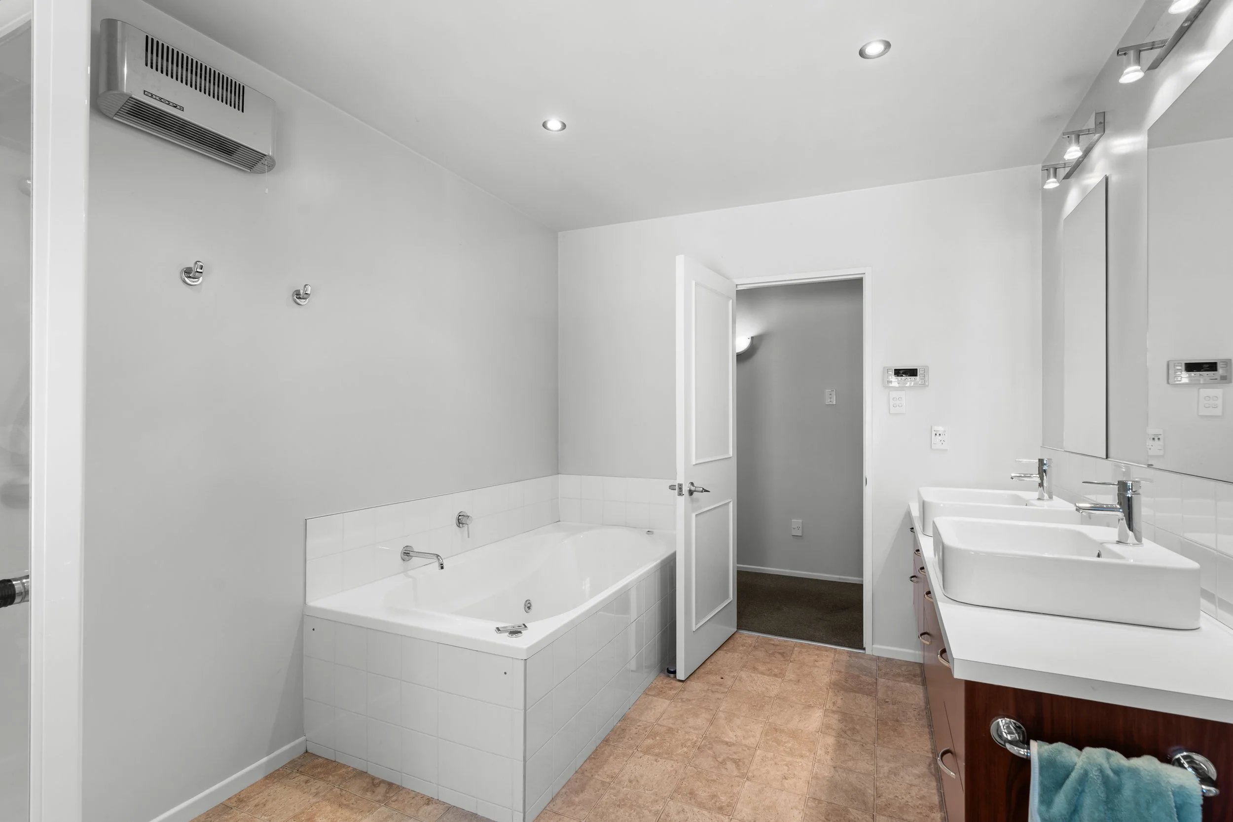 6 Maydell Street-13.jpg