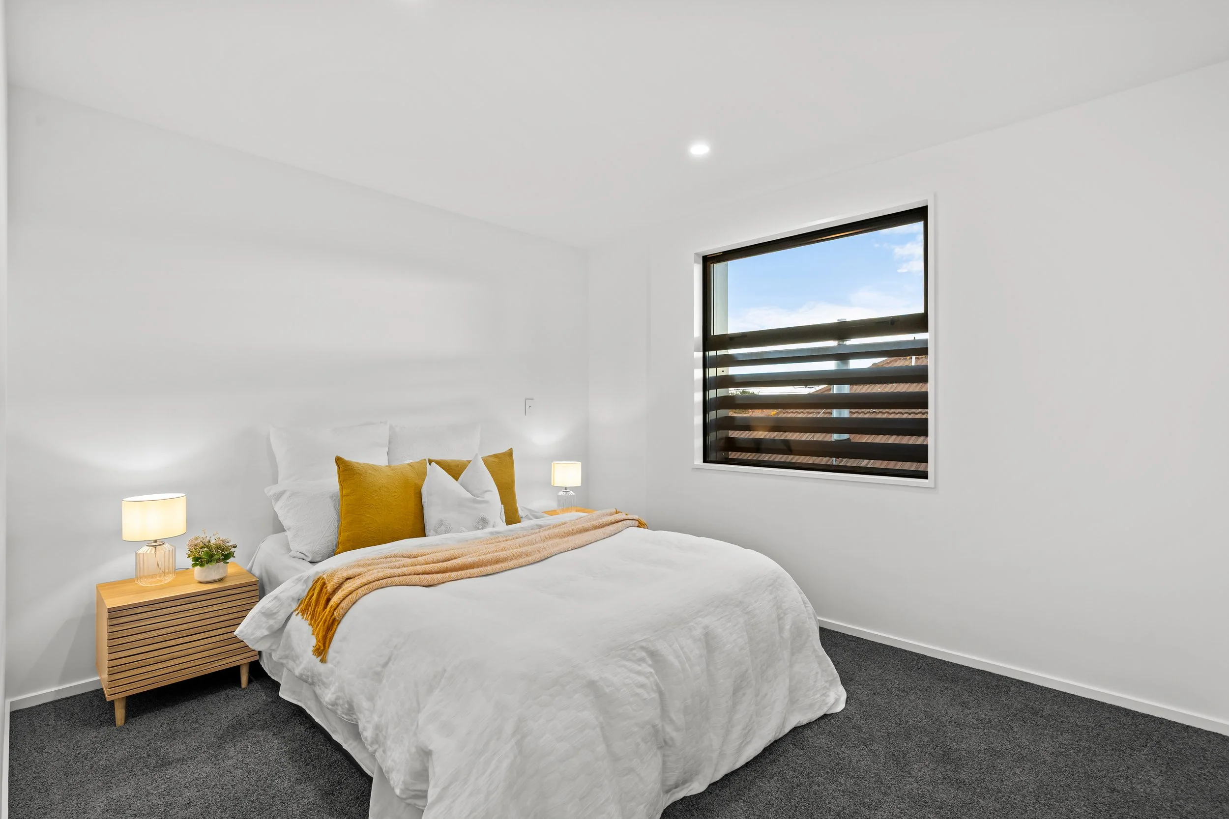 2-70 Isleworth Road-12.jpg