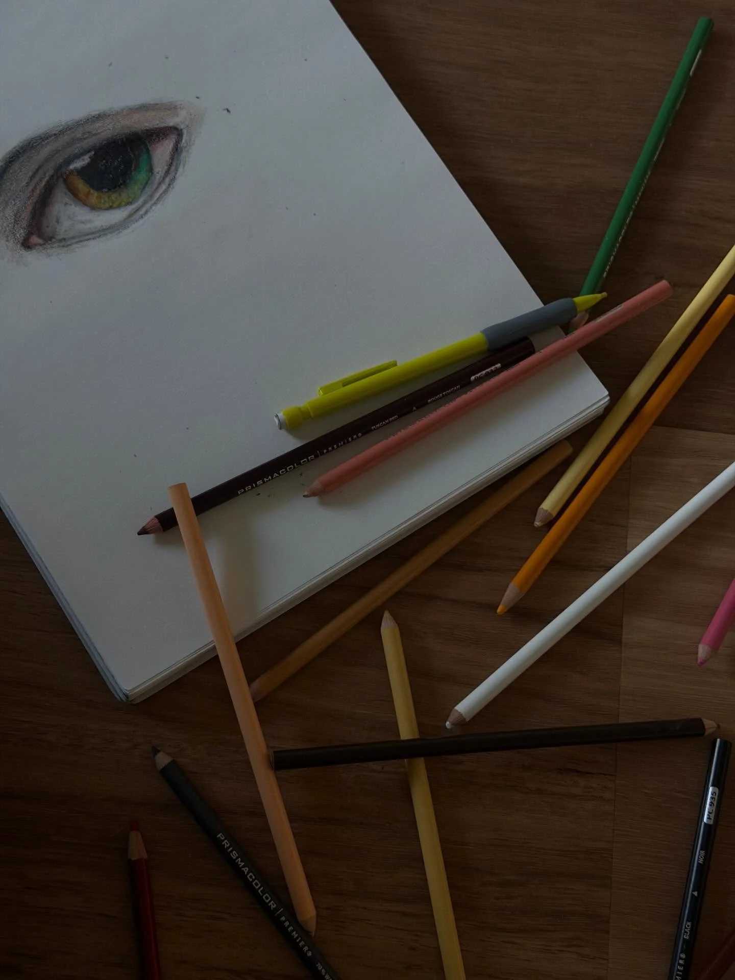 Doodling is good for the soul.

It is one of the simplest ways to let your imagination breathe without pressure or expectation. No rules. No outcome. Just letting your mind wander and create whatever it wants.

We do not always think of it this way, 