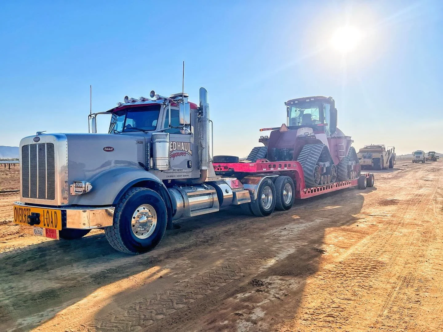 #redhaulexpress #quadtrac #case #645 #farming #caseih #715 #discoverearth #disc #ktec #earthmoving #grader #tractorpulling #soil #track #sand #rock #rediron #dirtfarmer #dust #construction #heavyhaul #wideload #permits #sitework #tractor #367 #peterb