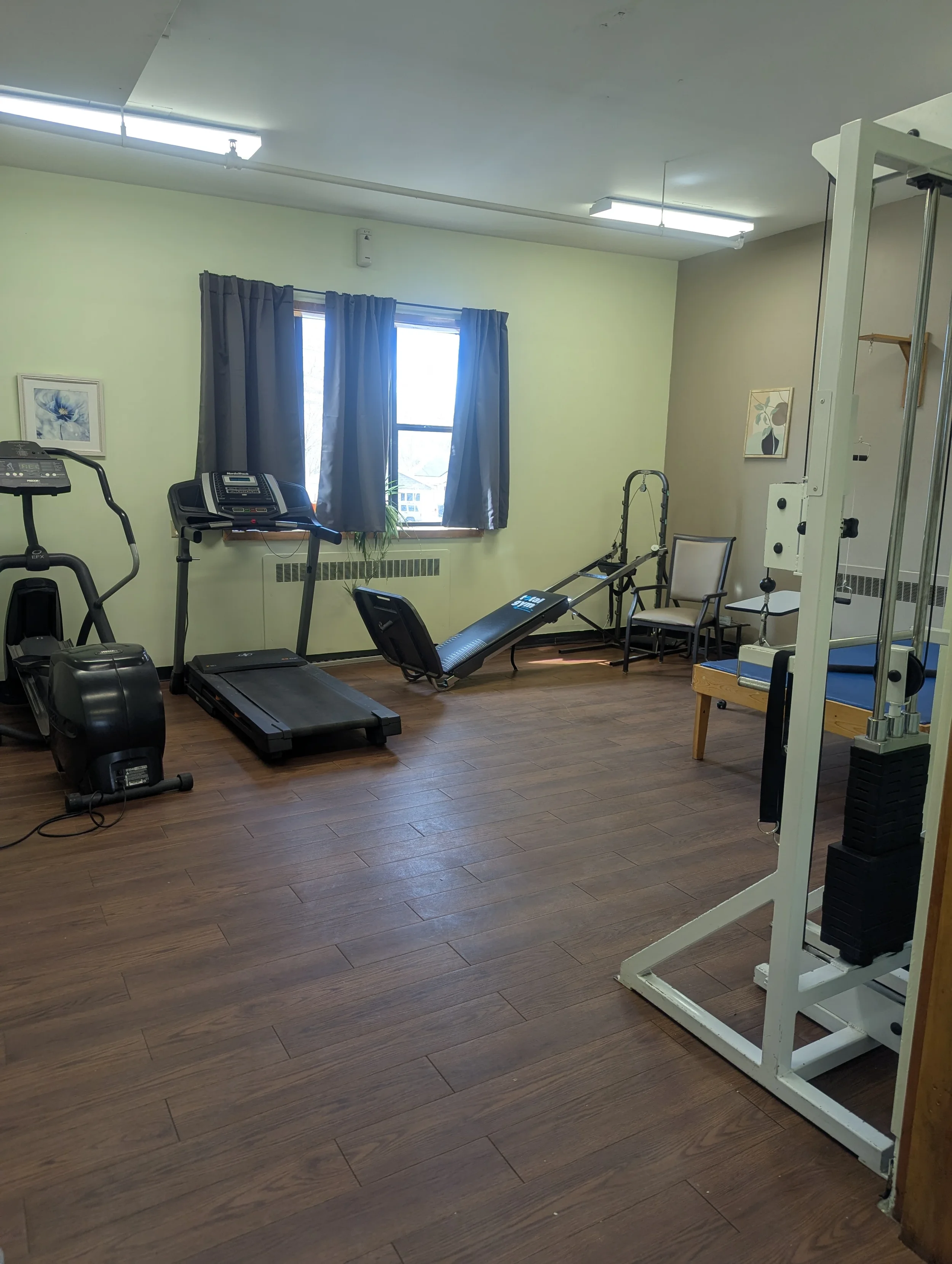 Outpatient Gym 3 Pioneer Health Care Center.webp