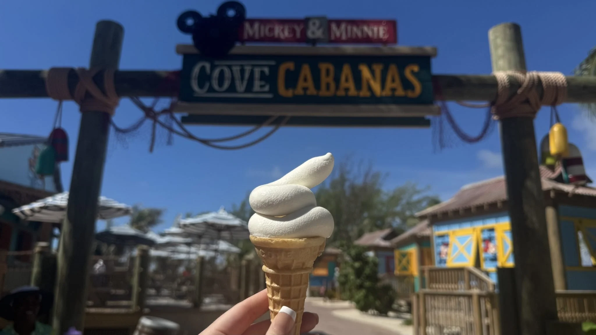Vanilla-soft-serve-on-Castaway-Cay-2048x1152.jpeg