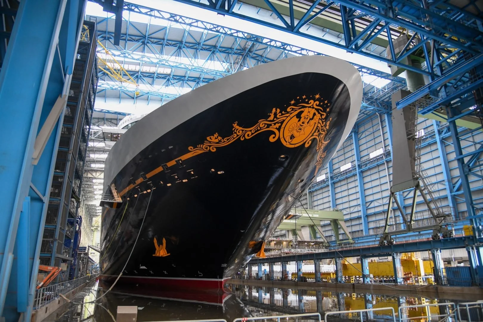 2025-DCL-Destiny-Ships-Log-First-Look-4-1620x1080.jpg