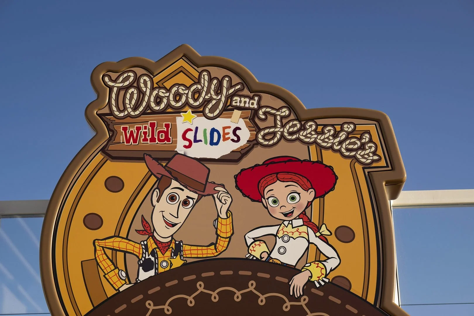 Woody-and-Jessies-Wild-Slides_Disney-Adventure-2-1620x1080.jpg