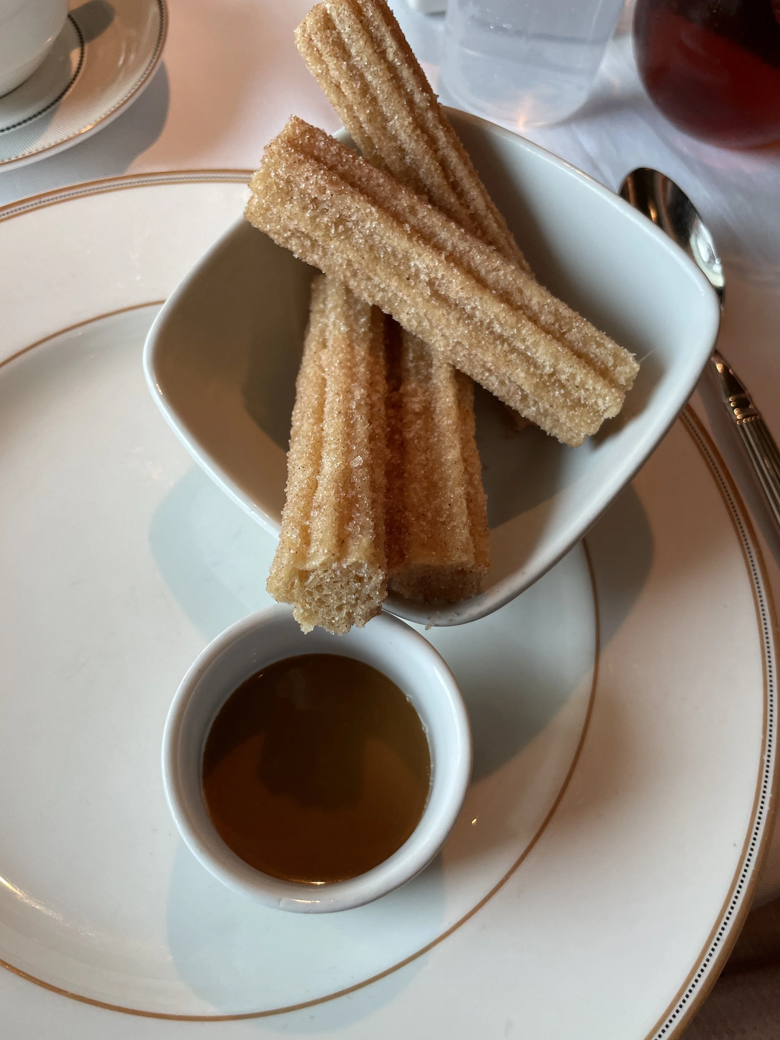 2023-05-26-Wish-1923-Churros-Calientes.JPG
