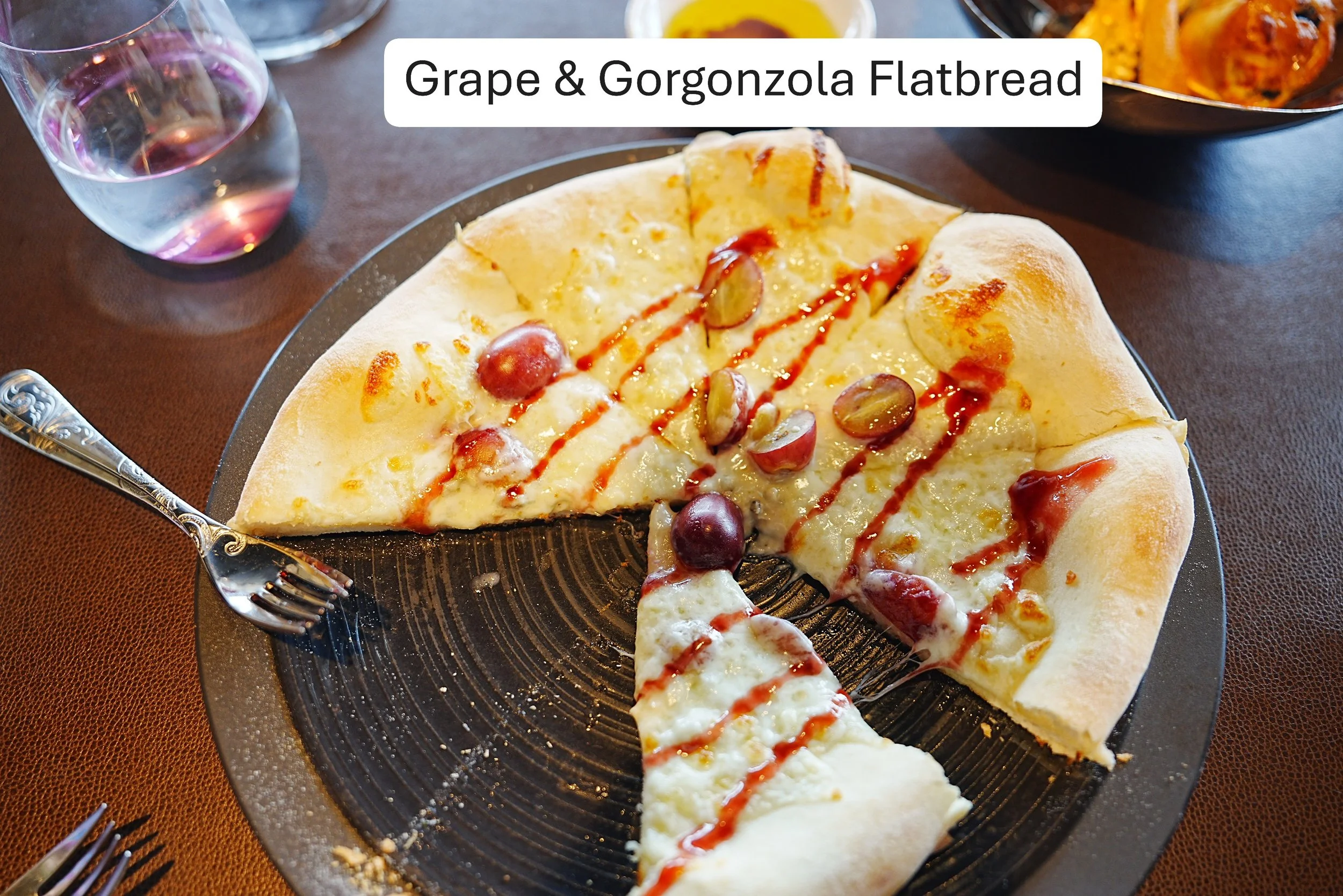 2026-08-28-Destiny-Palo-Steahouse-Brunch-Grape-and-Gorgonzola-Flatbread-1.JPG