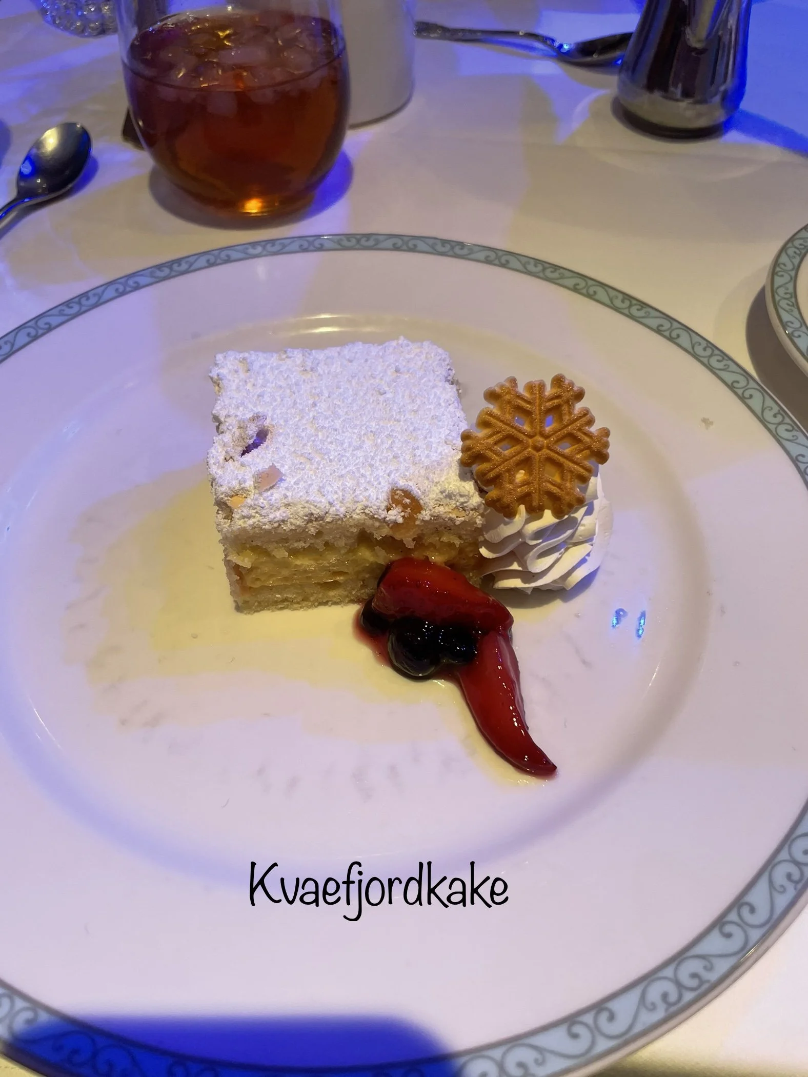 2023-02-17-Wish-Arendelle-Kvafjordkake.JPG