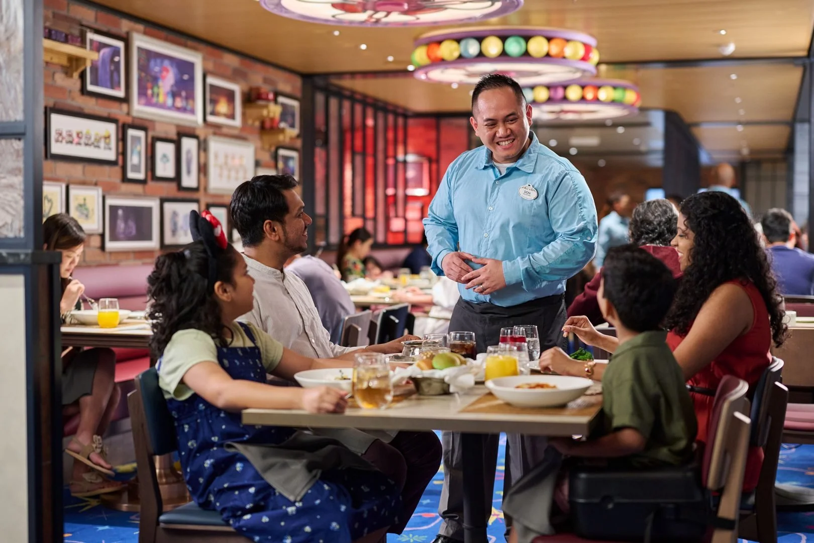 Pixar-Market-Restaurant_Disney-Adventure-4-1620x1080.jpg