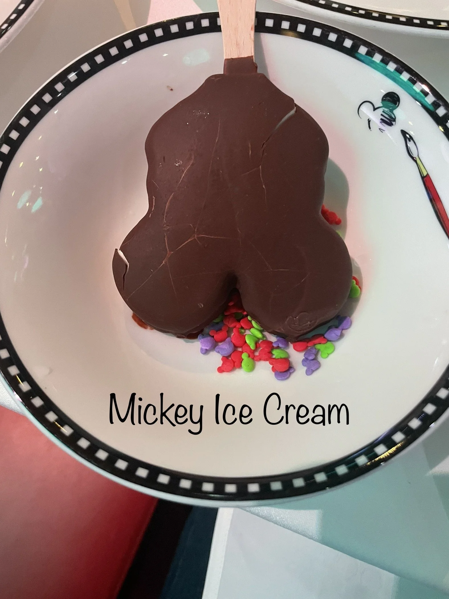 2023-03-13-Dream-AP-Mickey's-Ice-Cream-Bar.jpg