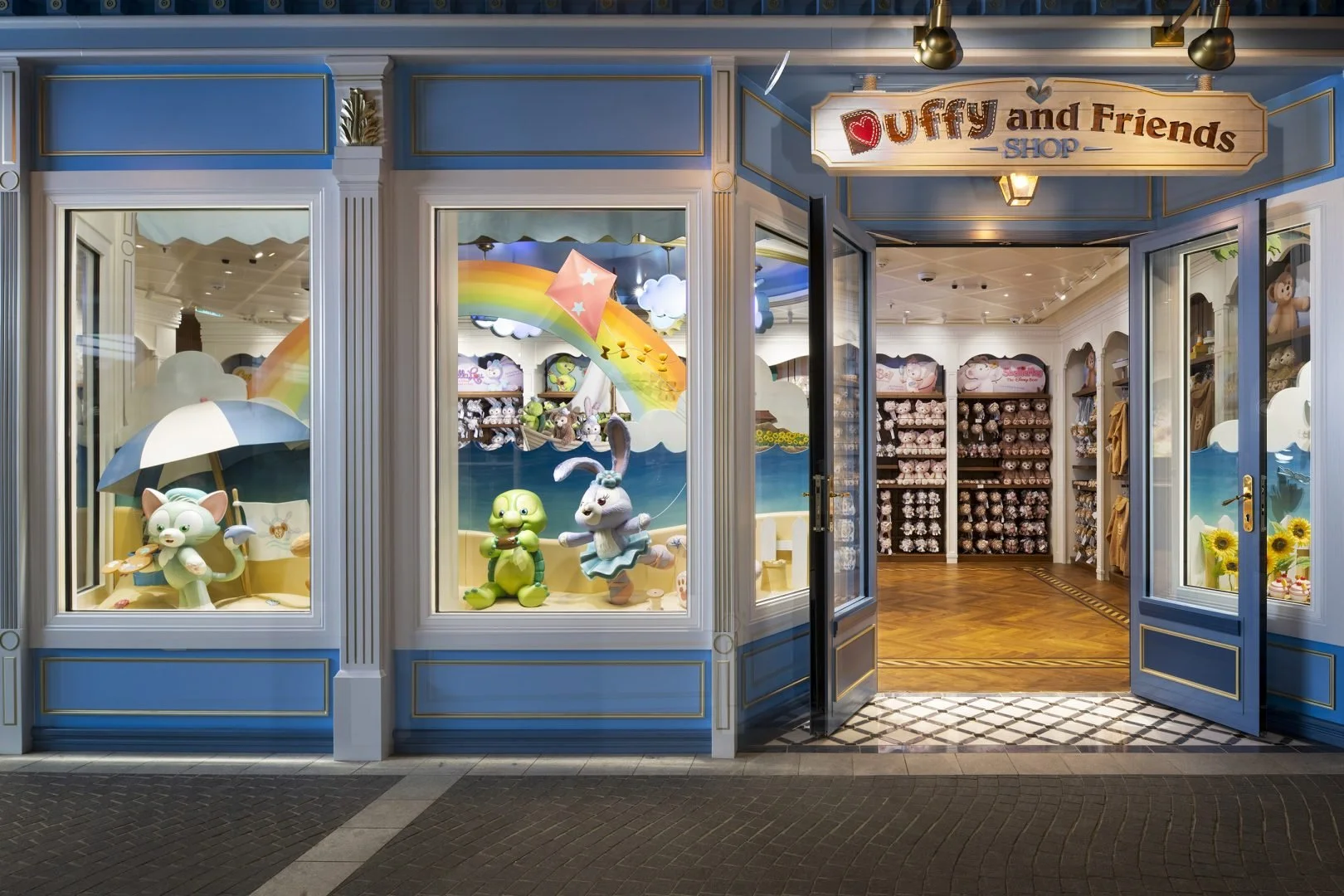 Duffy-and-Friends-Shop_Disney-Adventure-3-1620x1080.jpg