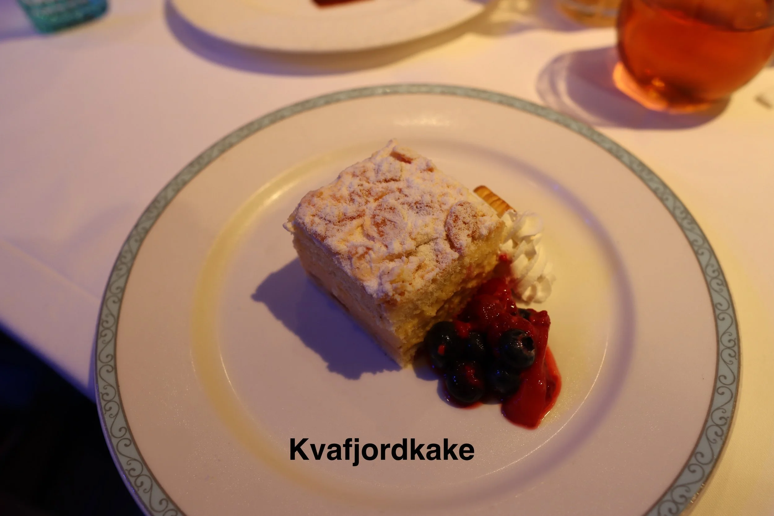 2025-02-14-Wish-Arendelle-Kvafjordkake.JPG
