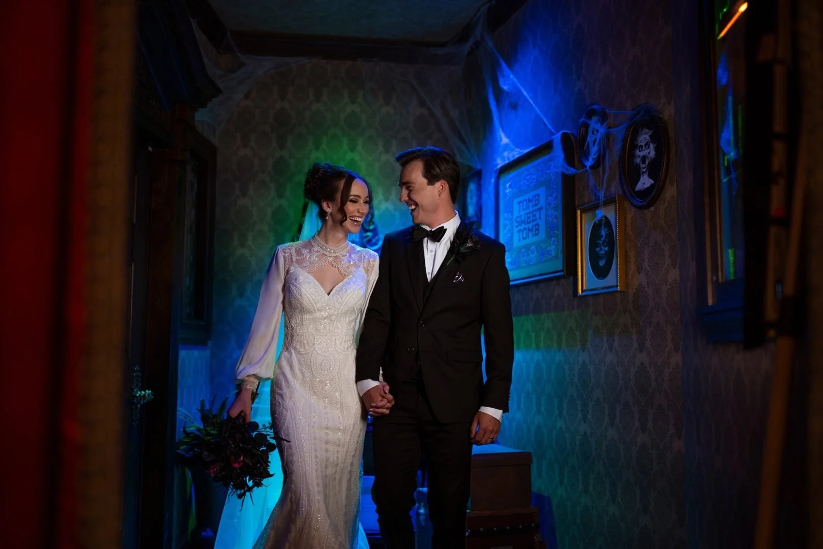 2025-DCL-Haunted-Mansion-Parlow-Destiny-Weddings-1-1620x1080.jpg