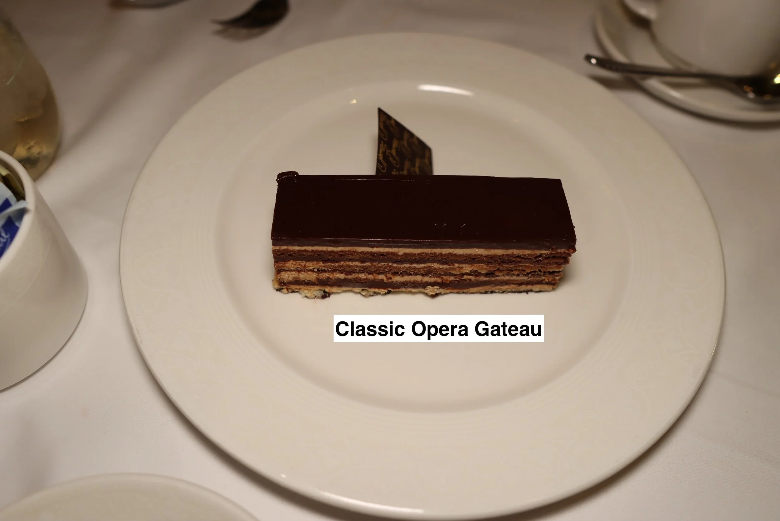 2025-08-29-Dream-RP-Classic-Opera-Gateau.JPG