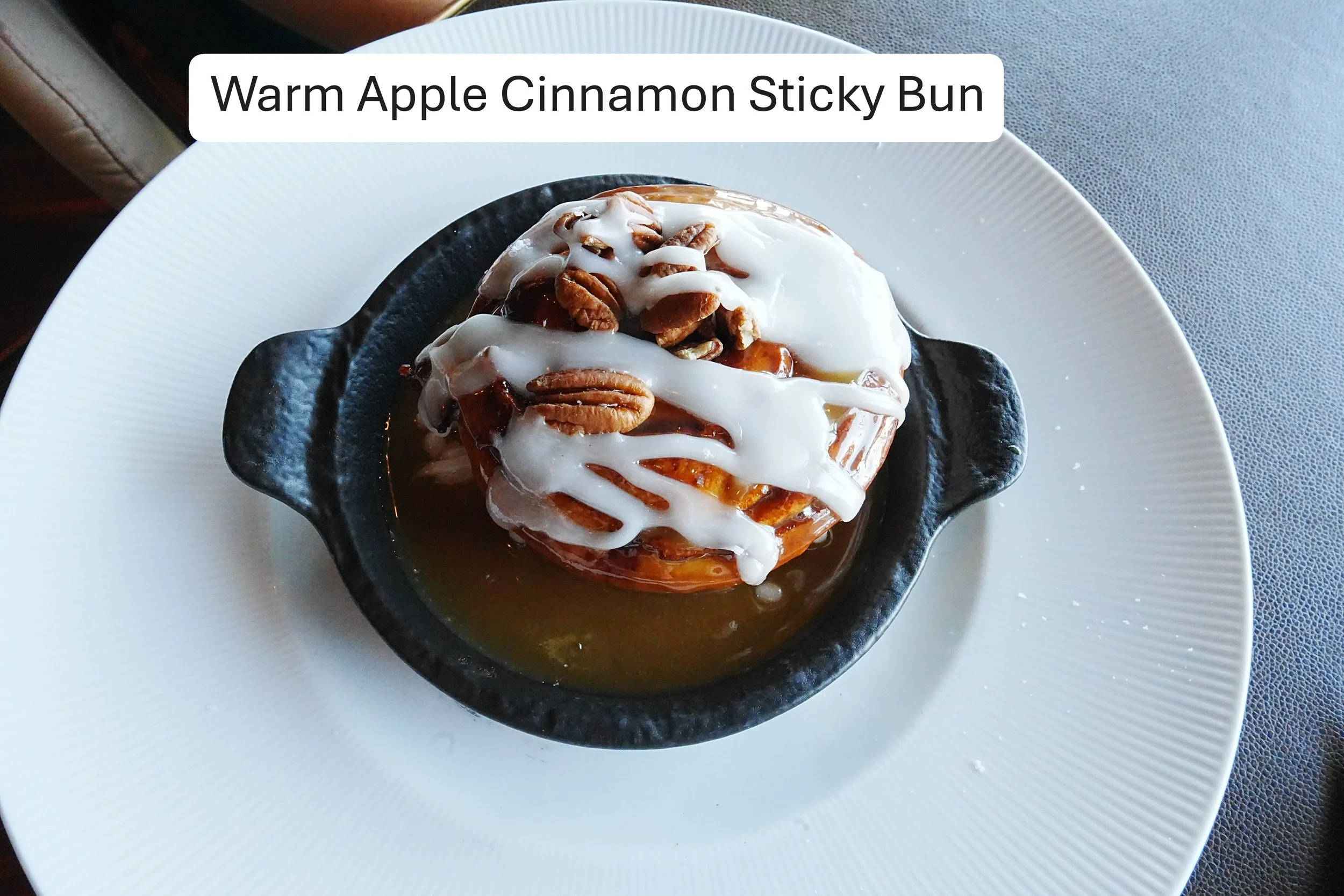 2026-02-13-Wish-Palo-Brunch-Warm-Apple-Cinnamon-Sticky-Bun-1.JPG