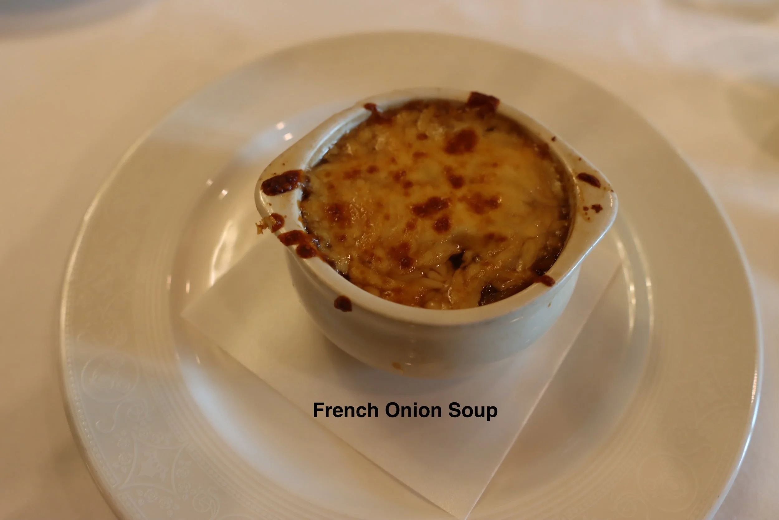 2024-08-30-Magic-Lumiere's-French-Onion-Soup-1.JPG