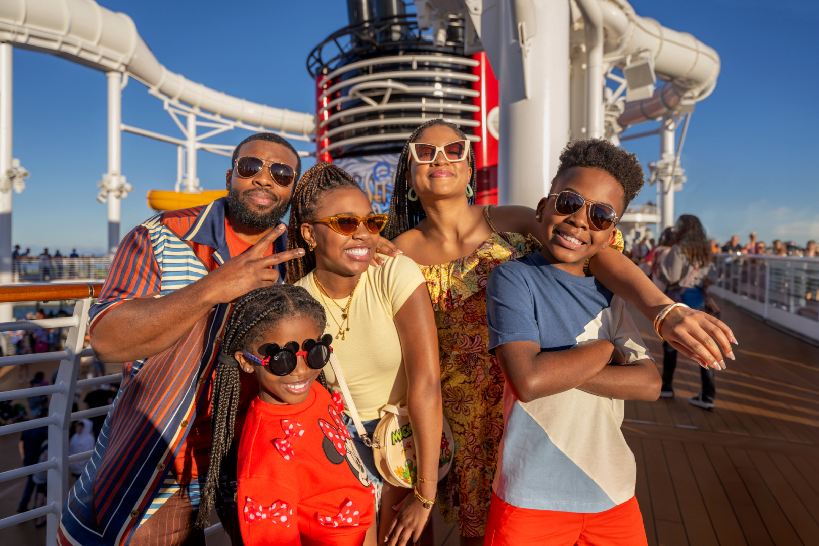 Disney-Cruise-Line-Family-1620x1080.png