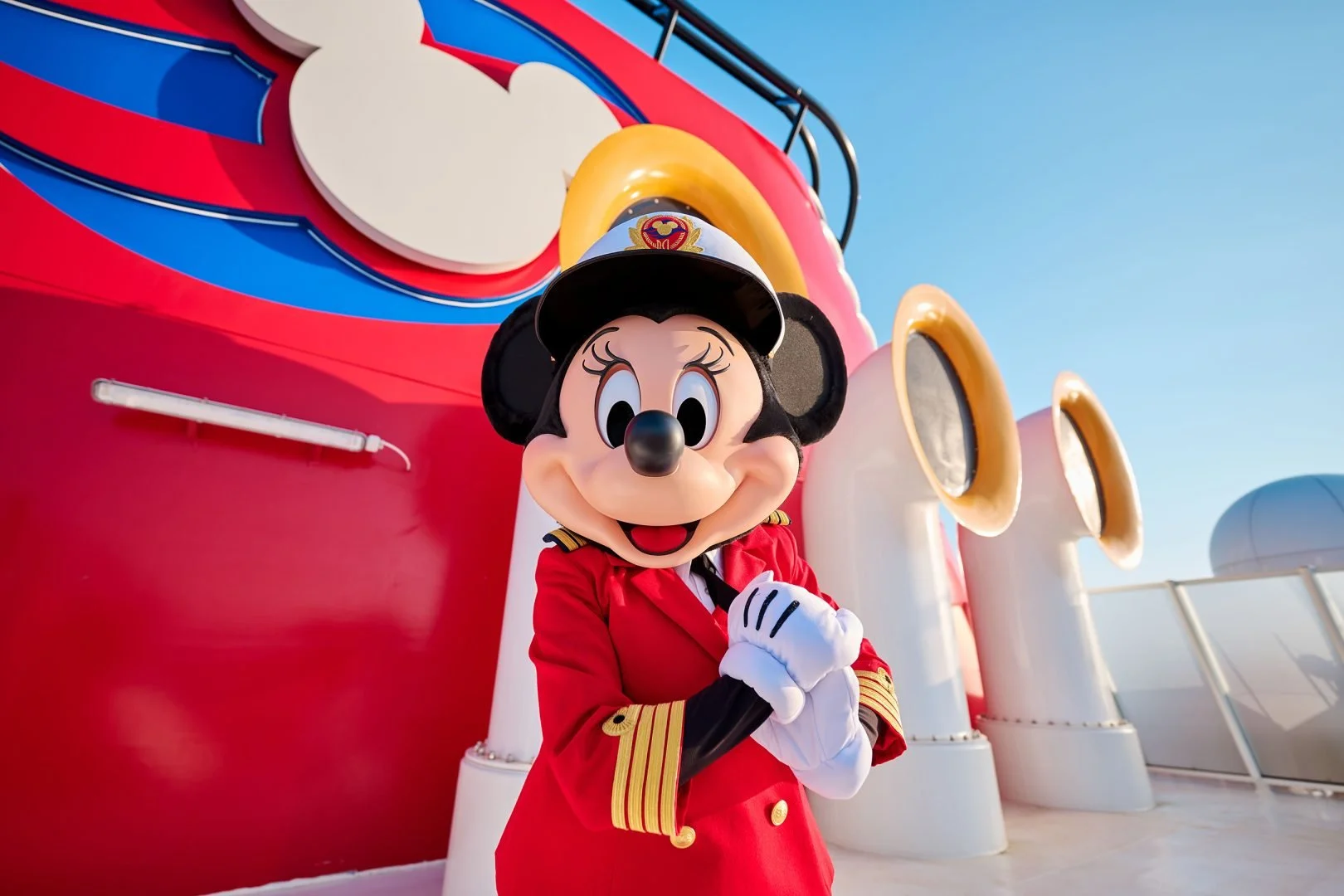 Minnie-Mouse_Disney-Adventure-2-1620x1080.jpg