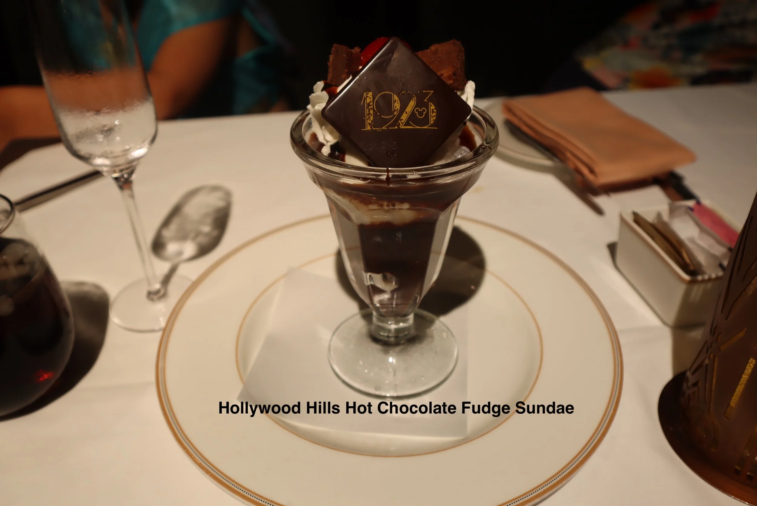 2023-09-01-Wish-1923-Hollywood-Hills-Hot-Chocolate-Fudge-Sundae.JPG