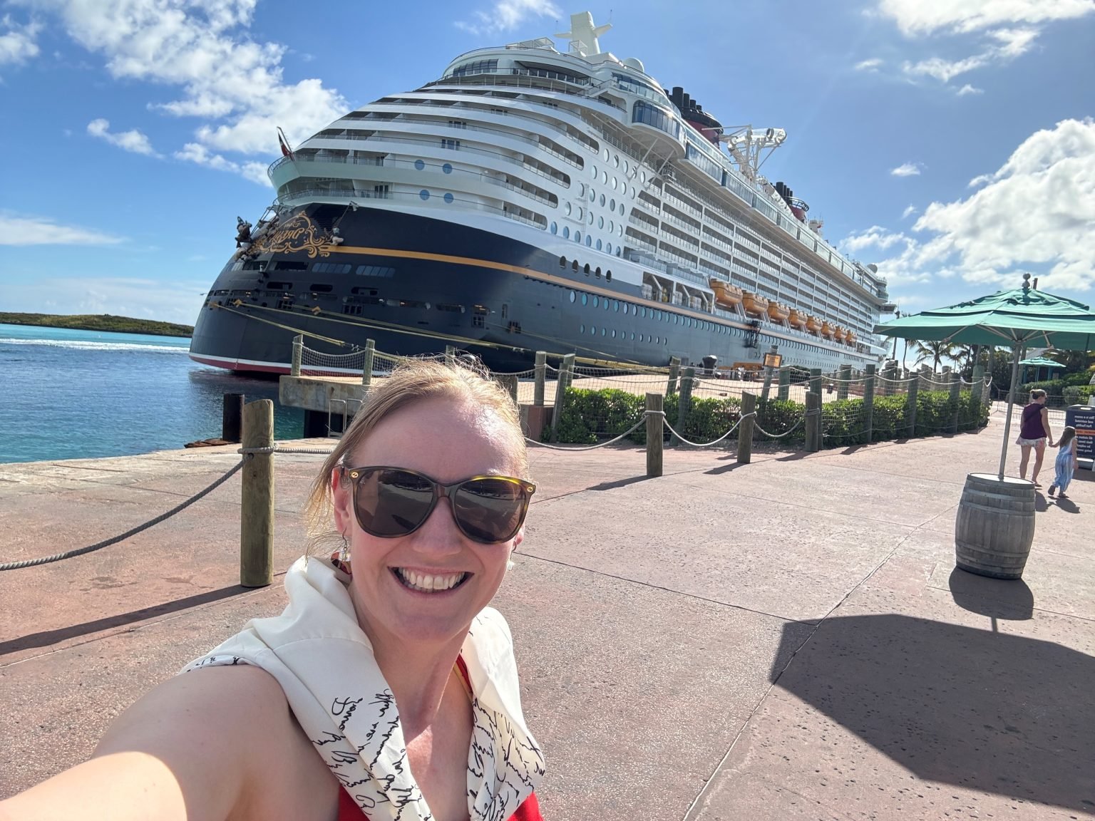 Photo-in-port-Castaway-Cay-1536x1152.jpg