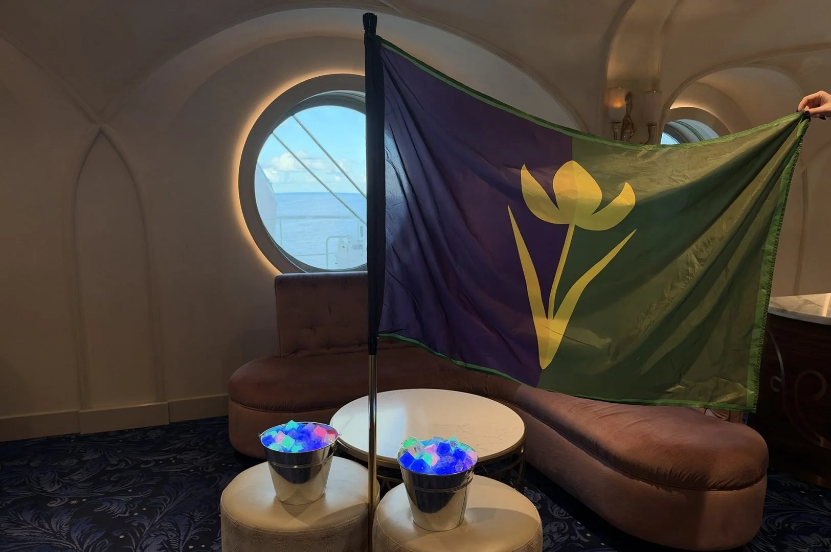 Glow-Ice-Cube-and-Flag-for-Disney-Cruise-Line-Day-2-1625x1080.jpg