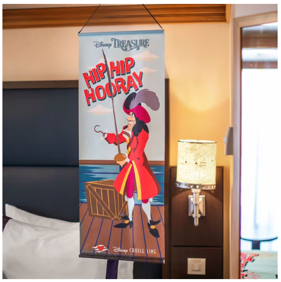 Off to Neverland Birthday Décor! 5.PNG